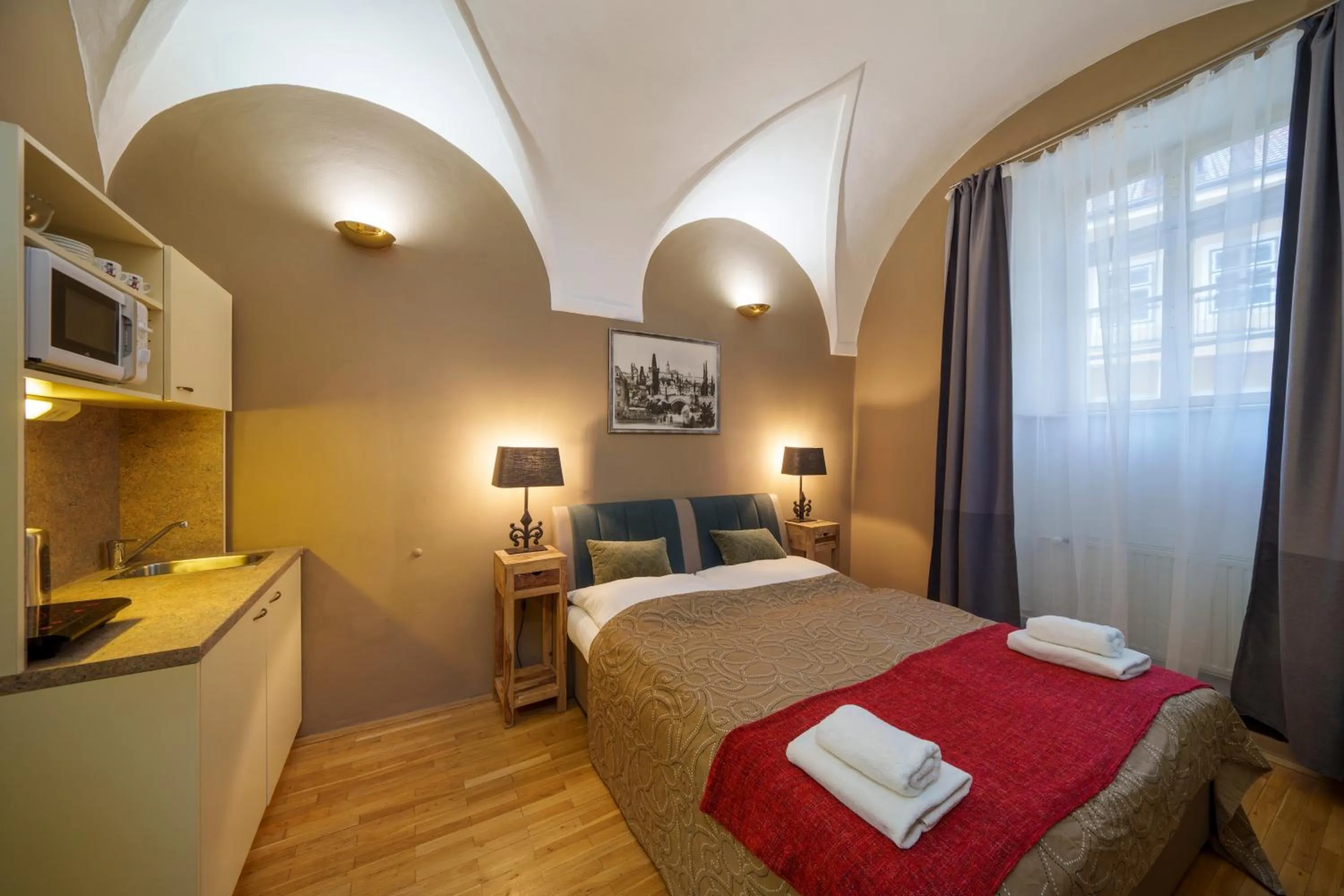 Kitchen or kitchenette, Bed in Old Town - Aparthotel Michalska