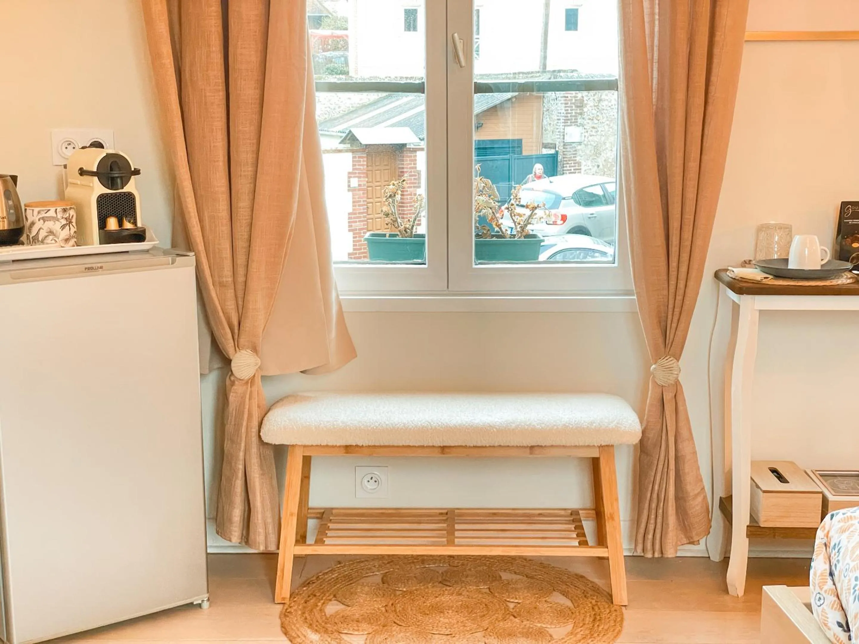 Bedroom in Clementines House Honfleur