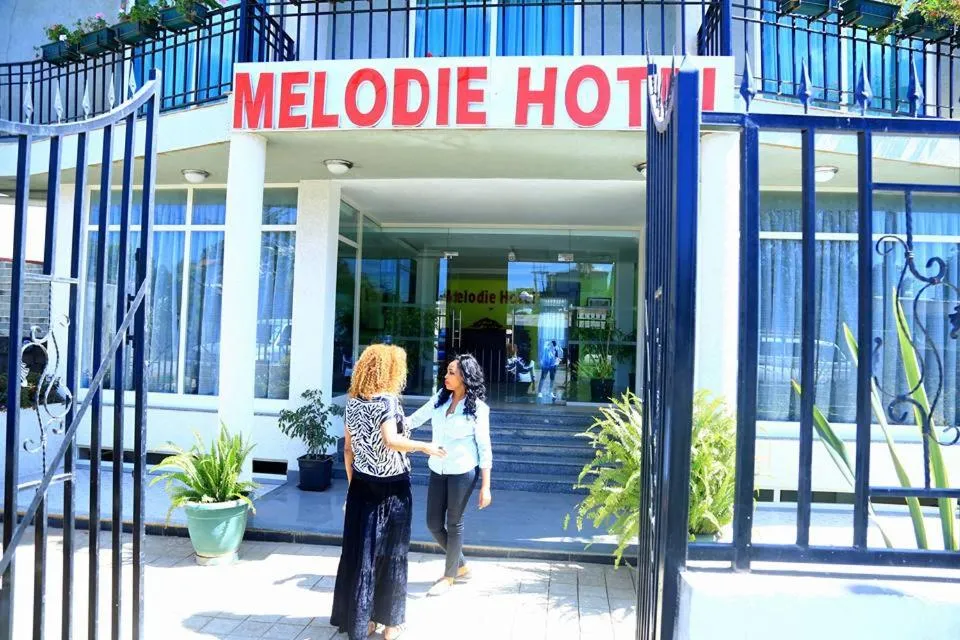 Facade/entrance in Melodie Hotel