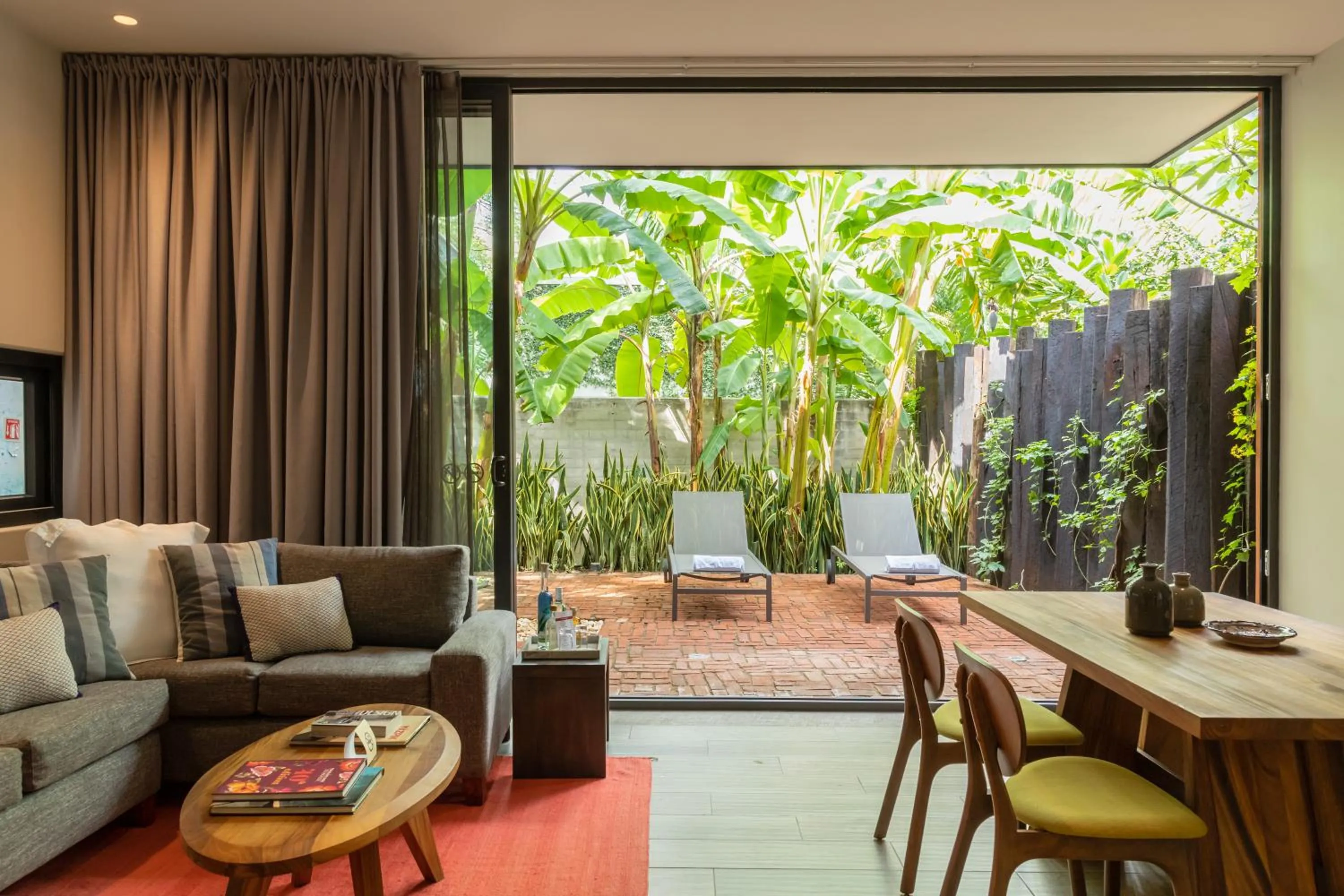 Garden view in El Callejón Hotel Boutique