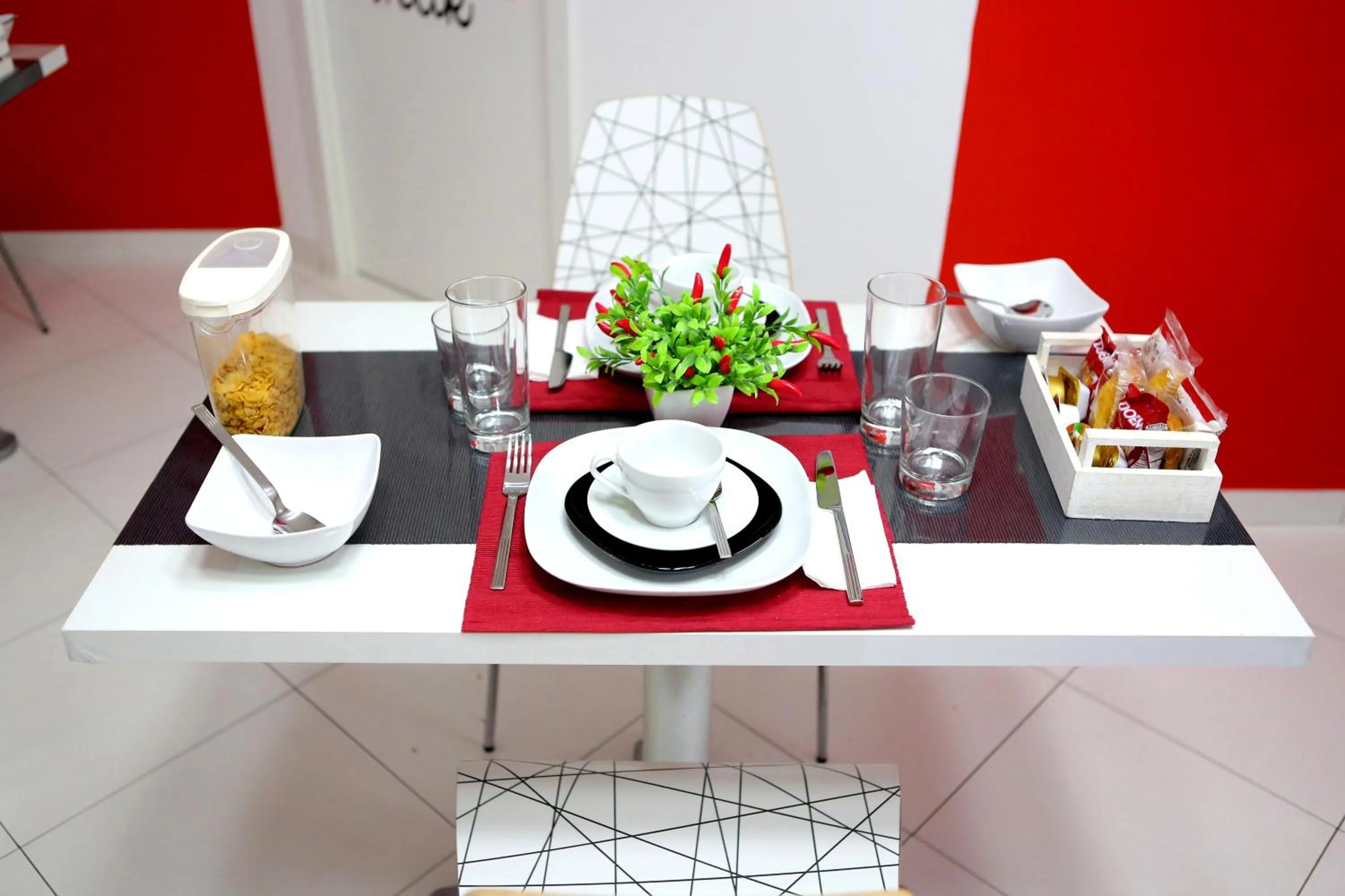 Communal kitchen in MaLu' B&B