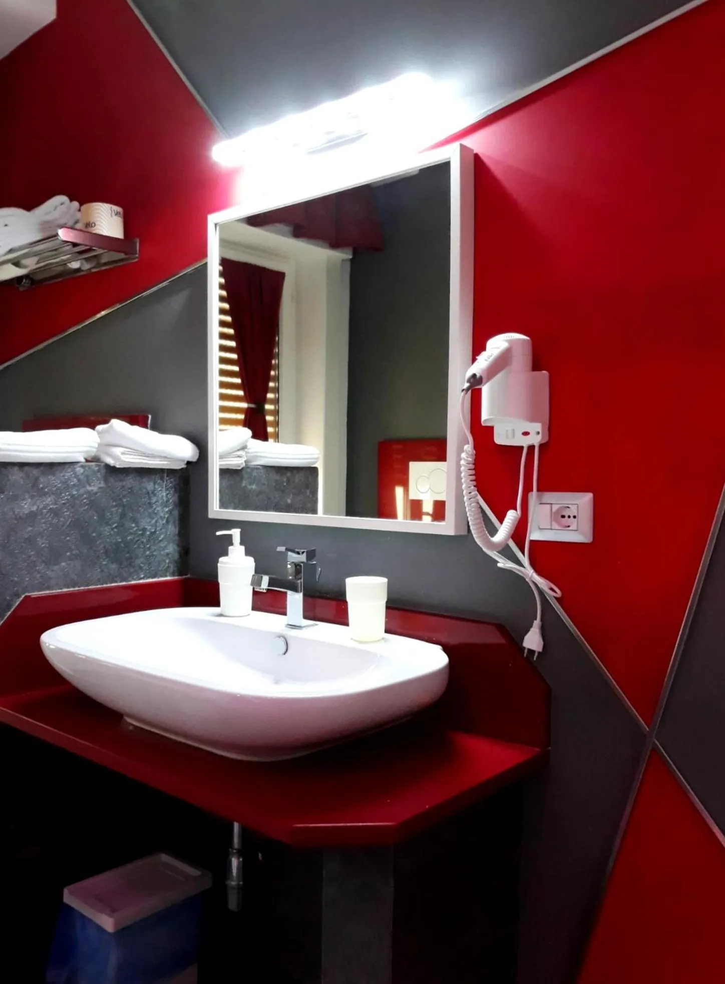 Bathroom in MaLu' B&B