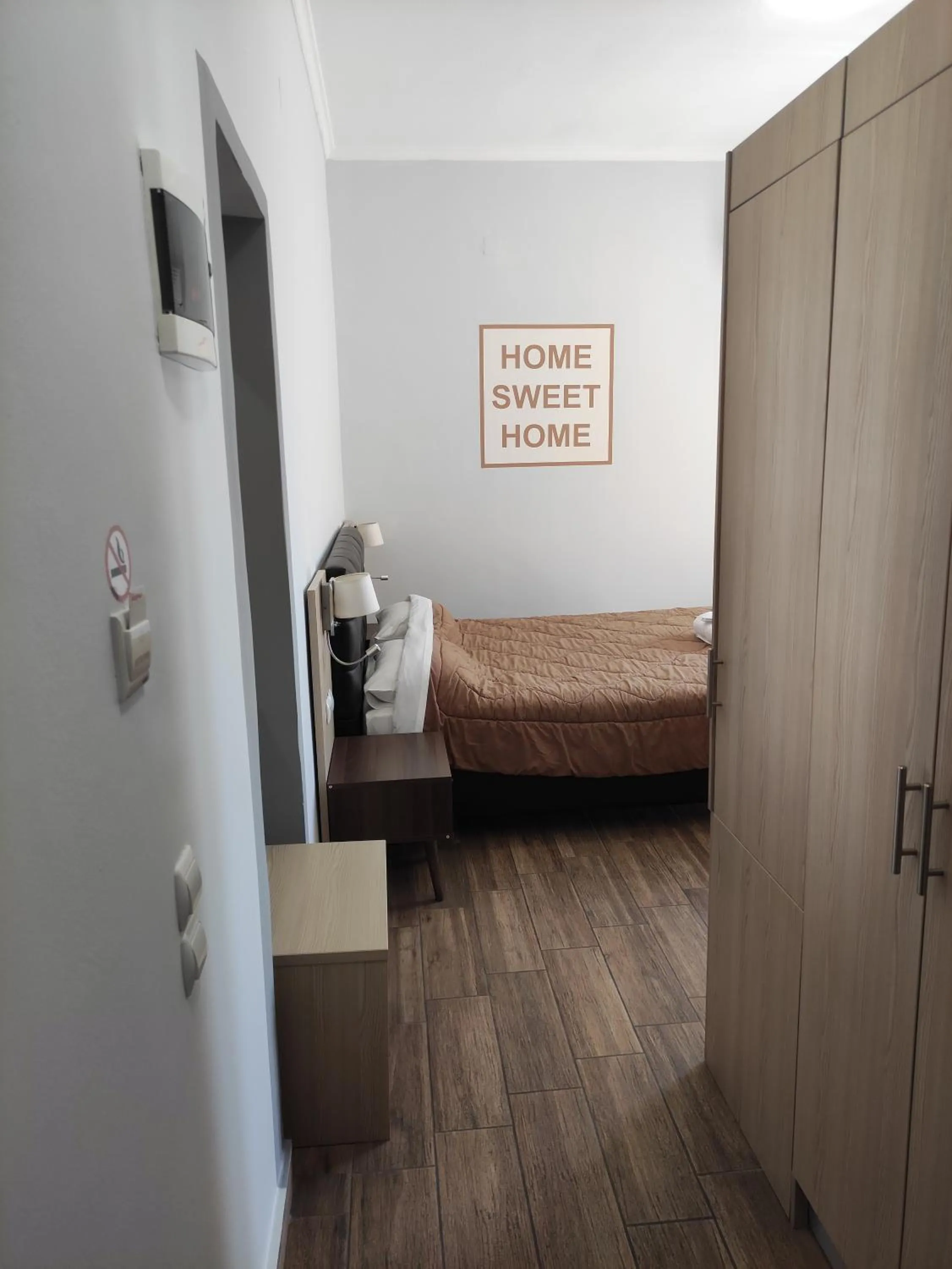 Bedroom, Bed in City Point Chios