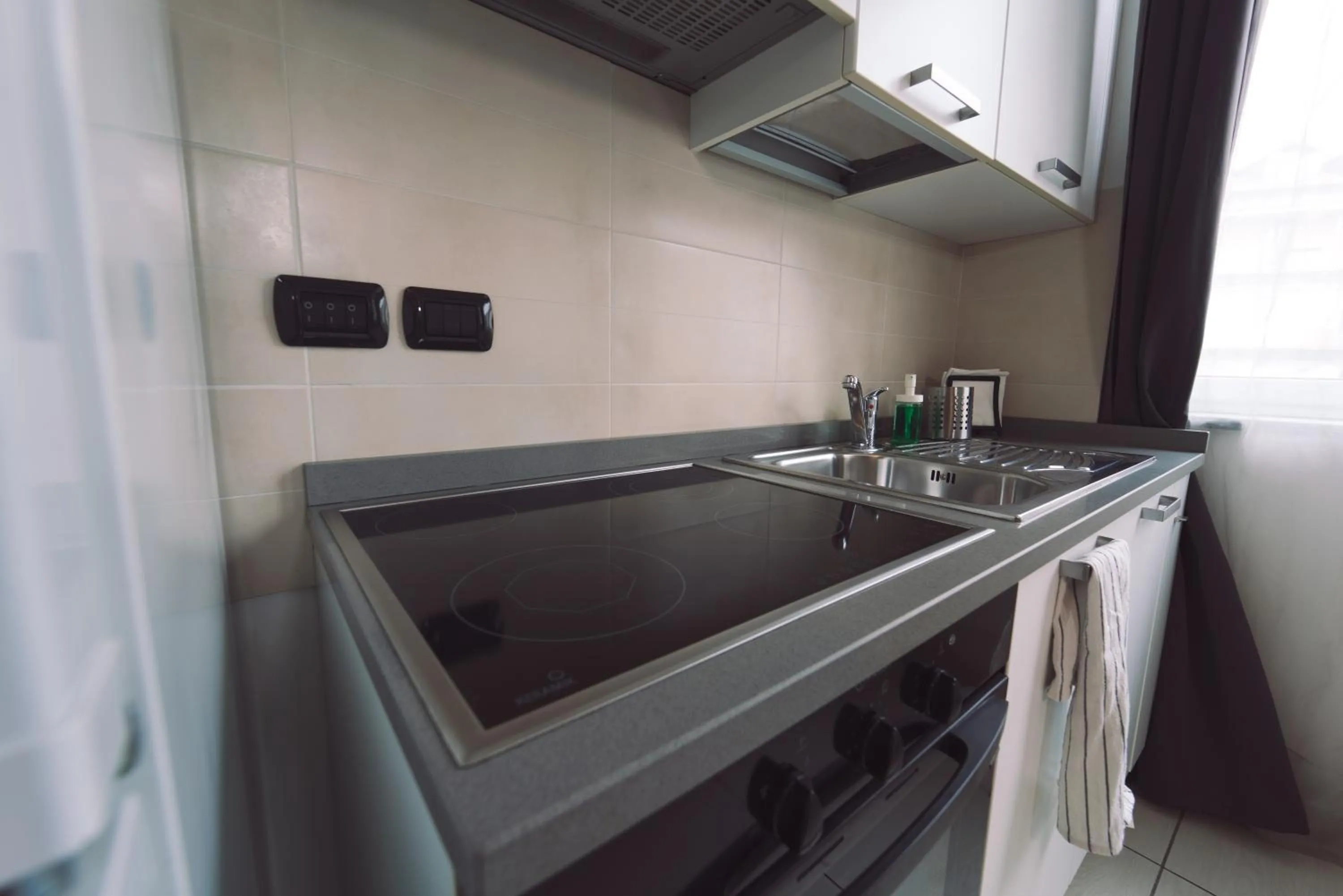 kitchen in Mole27 - ResArt