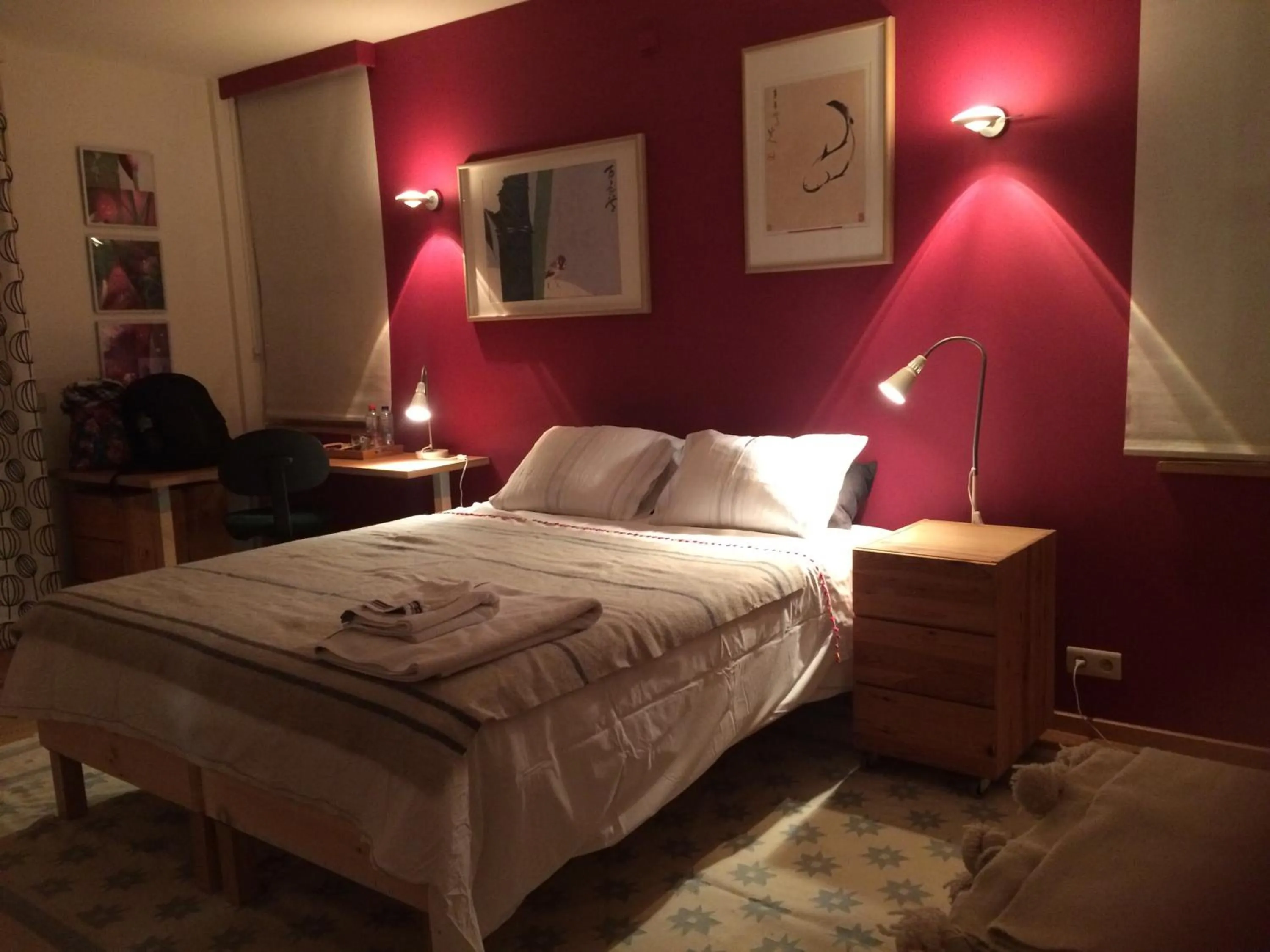 Photo of the whole room, Bed in Le Jardin Des Sources