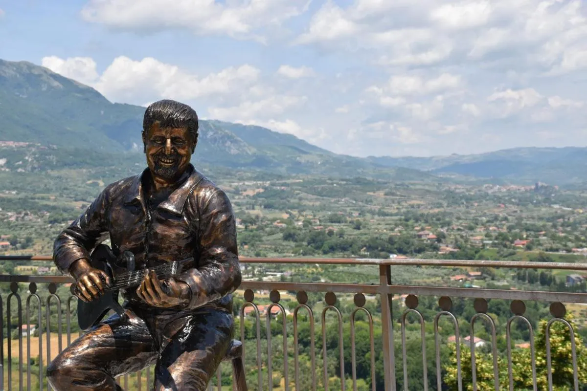 Ostello della Gioventù Massimo Troisi