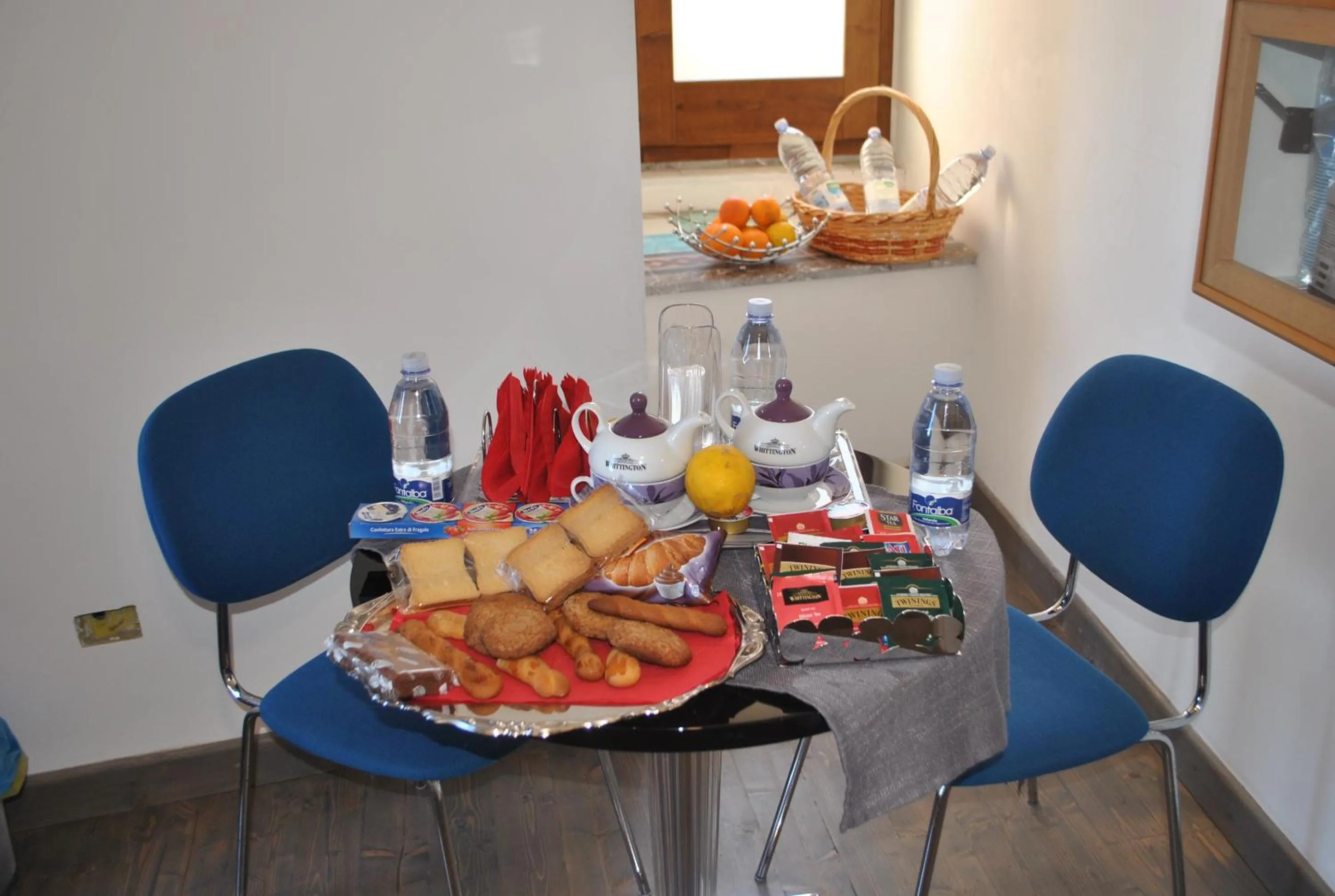 Kitchen or kitchenette in Bed & Breakfast StudioArcodia-