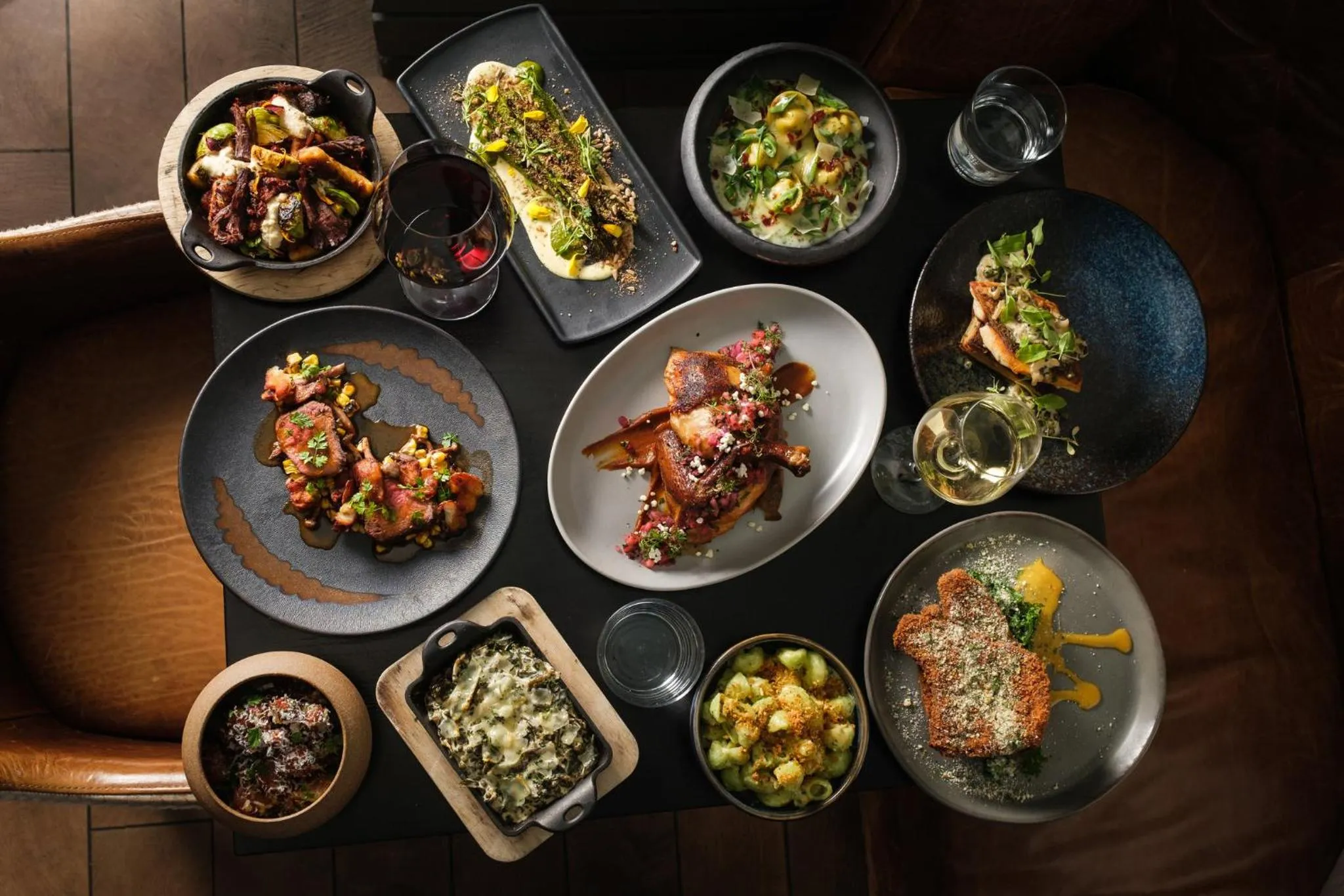 Restaurant/places to eat in Kimpton Aertson Hotel by IHG