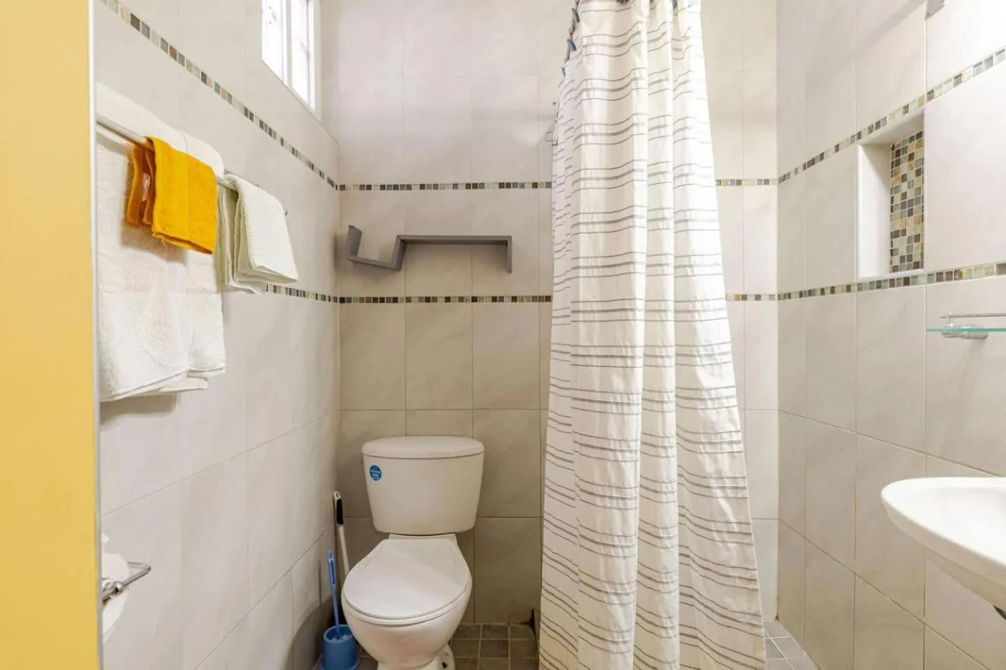 Toilet in Seacastles by the beach/pool