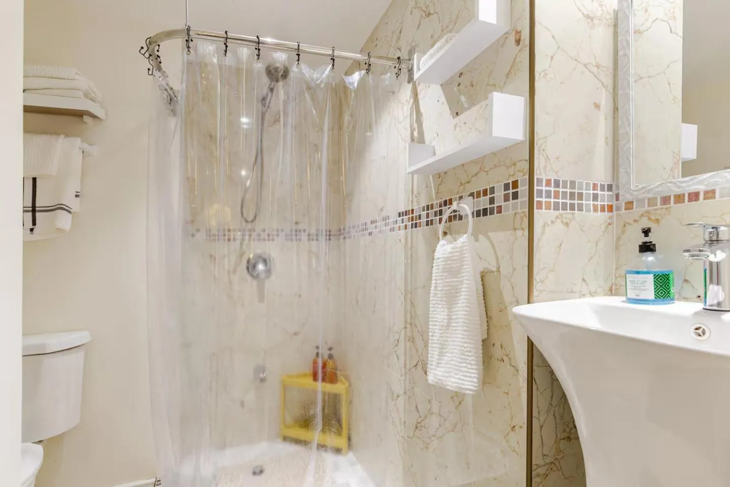 Bathroom in Seacastles by the beach/pool