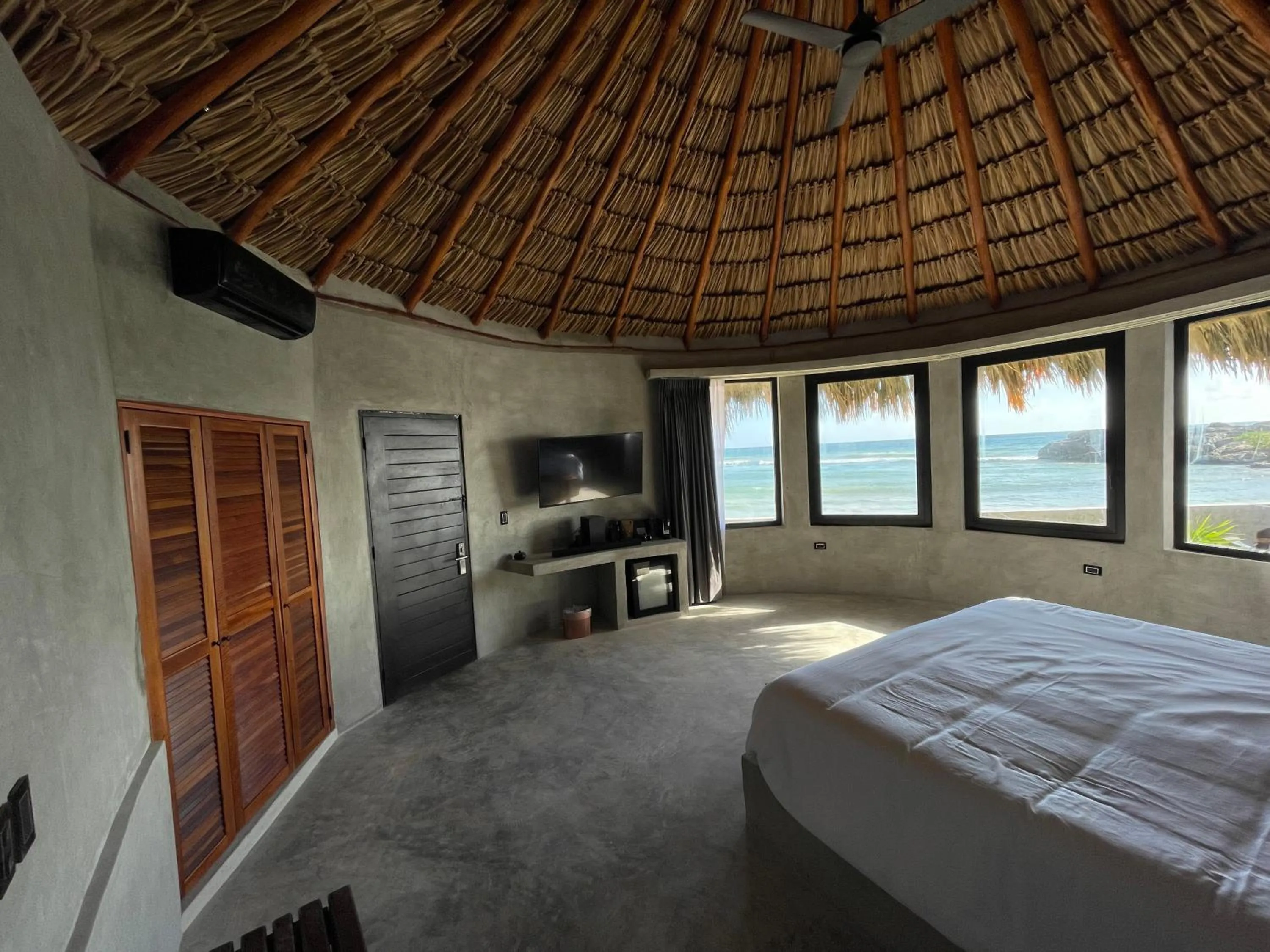 Photo of the whole room, Bed in Maya Tulum By G Hotels