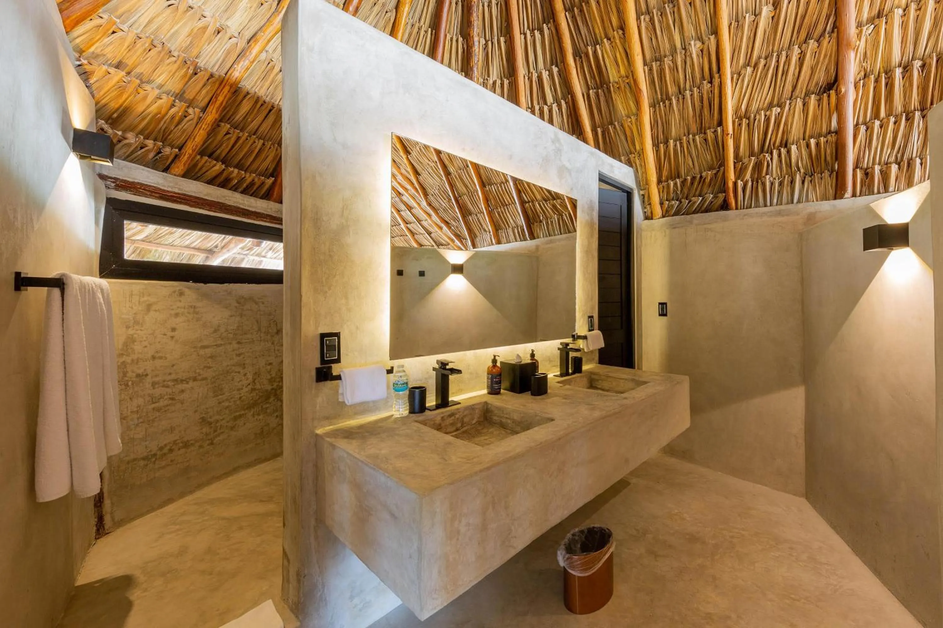Shower in Maya Tulum By G Hotels