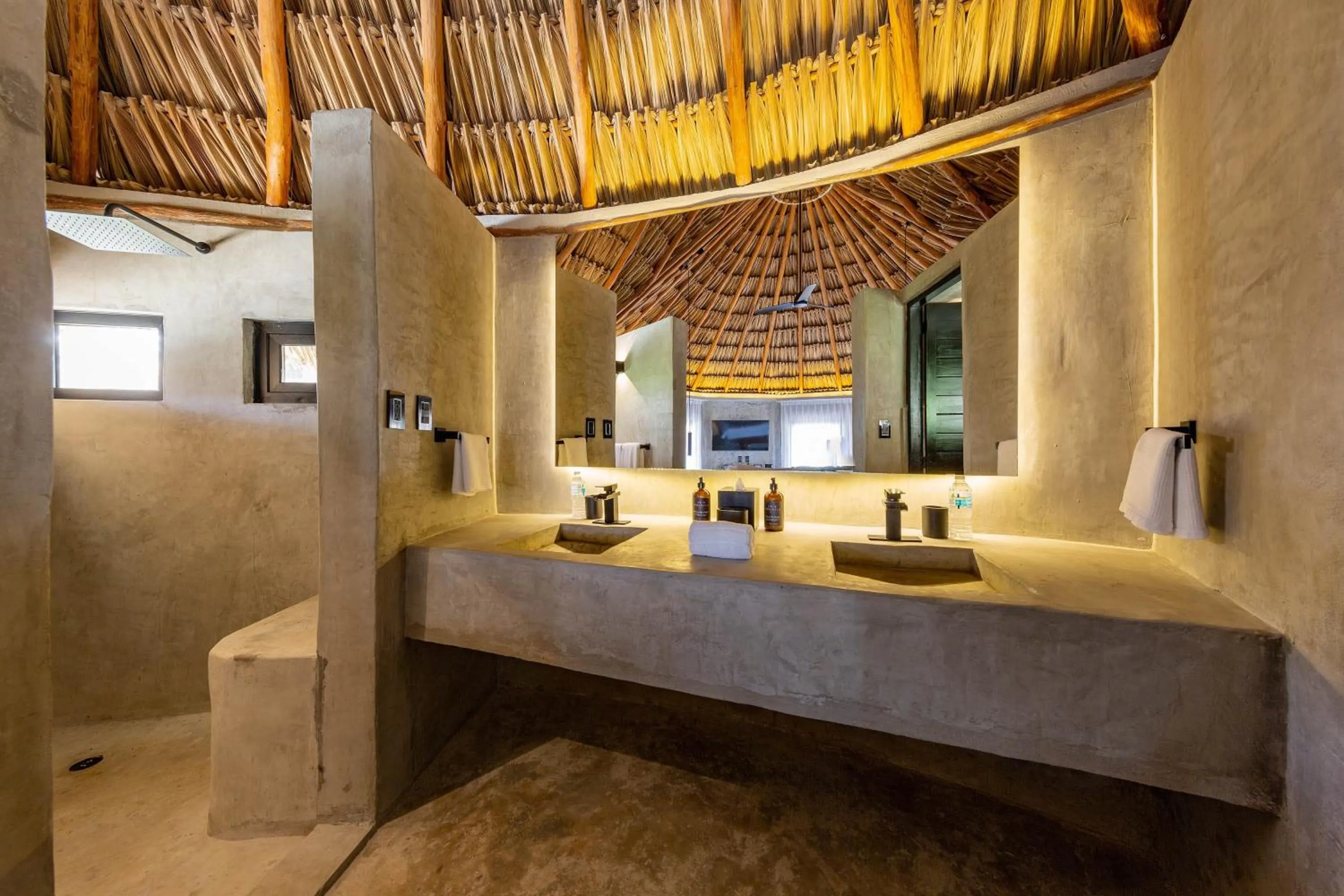 Shower in Maya Tulum By G Hotels