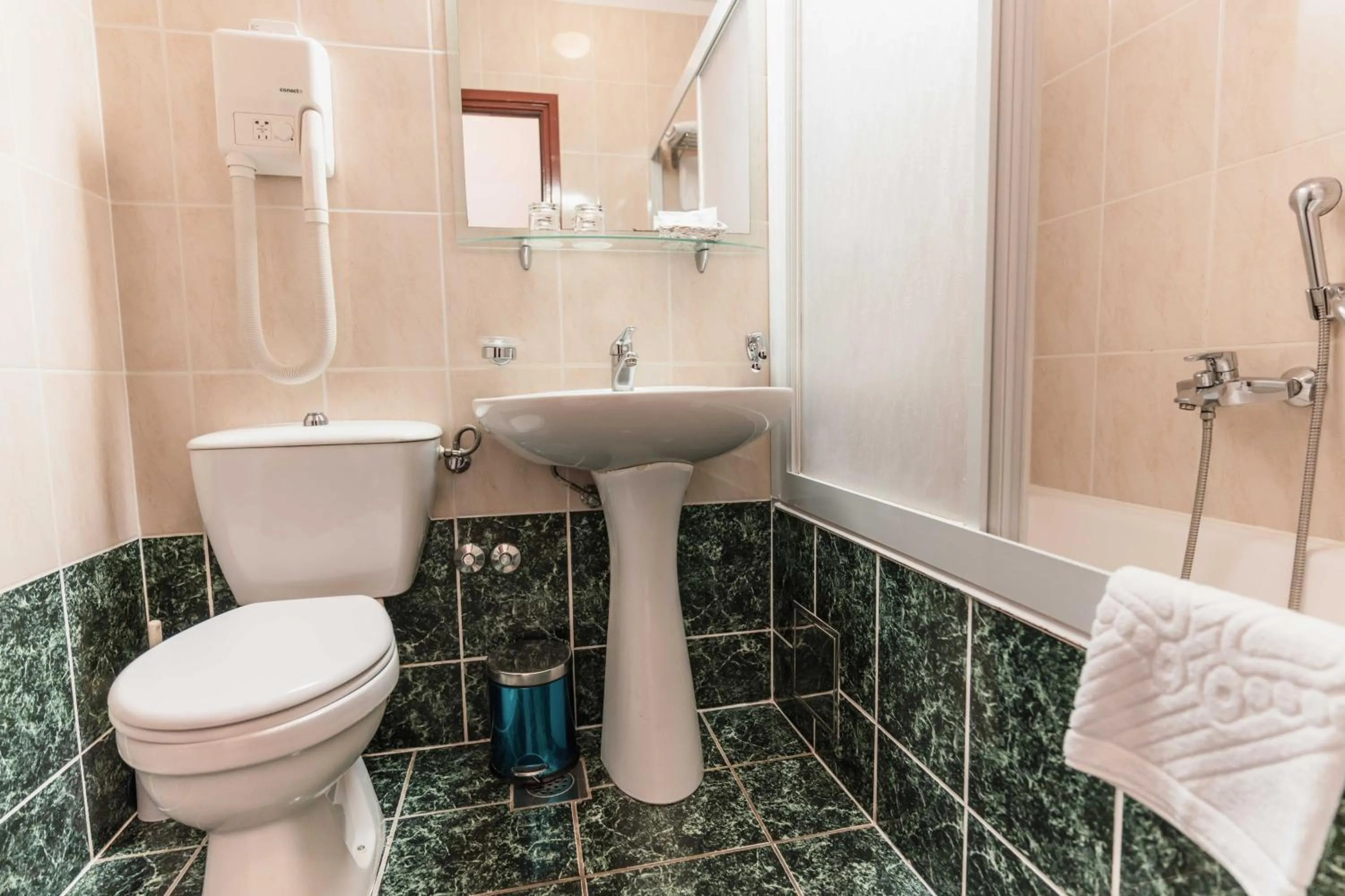 Bathroom in Hotel Horizont