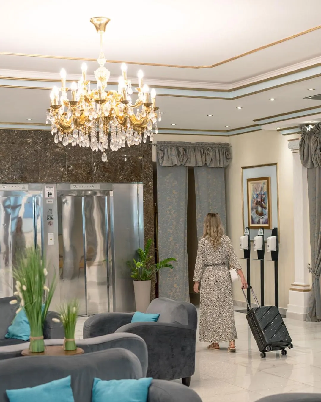 Lobby or reception in Hotel Horizont