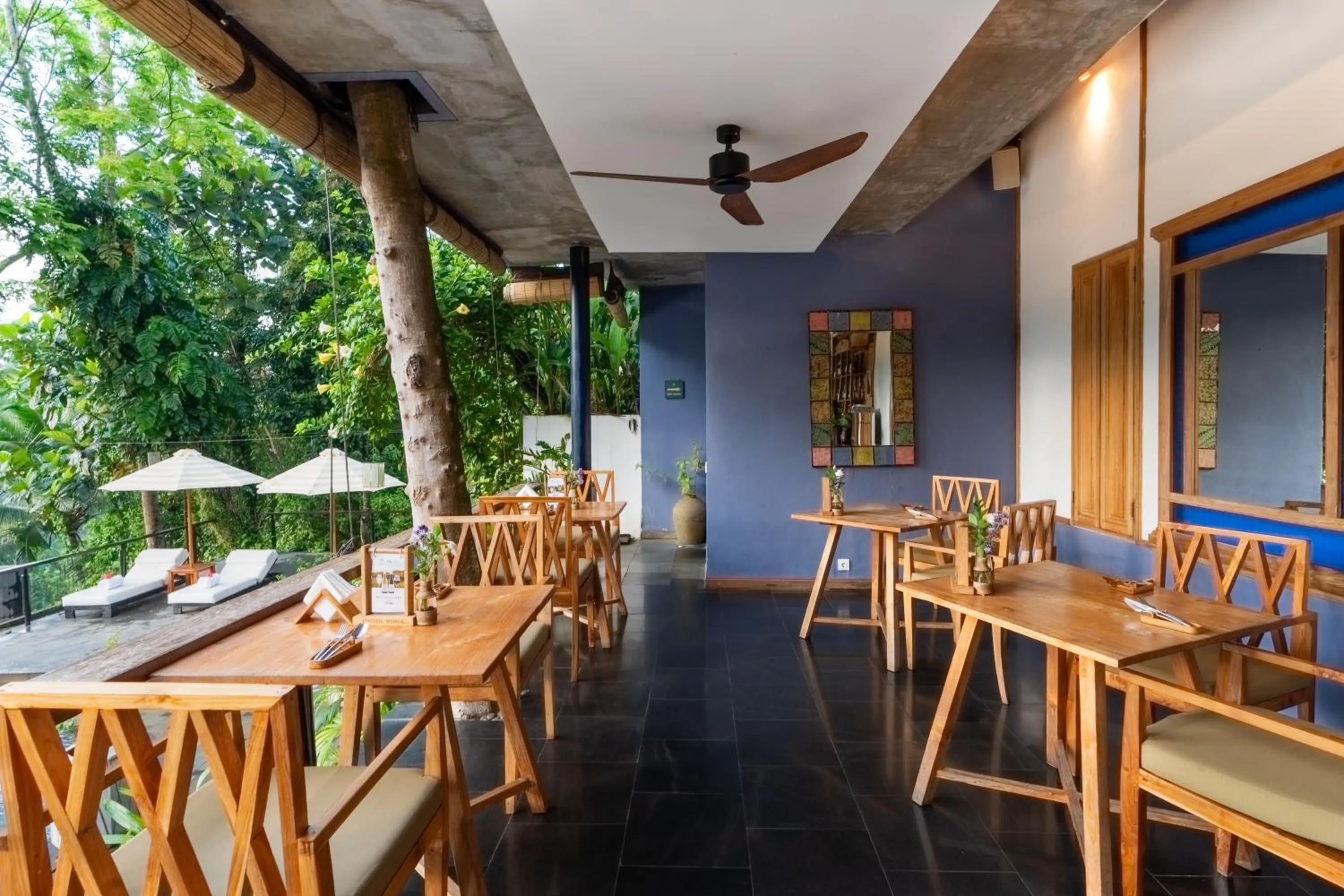 Restaurant/places to eat in Amora Ubud Boutique Villas