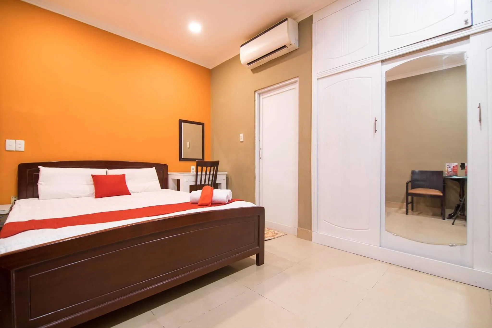 Bed in Van Giao Hotel