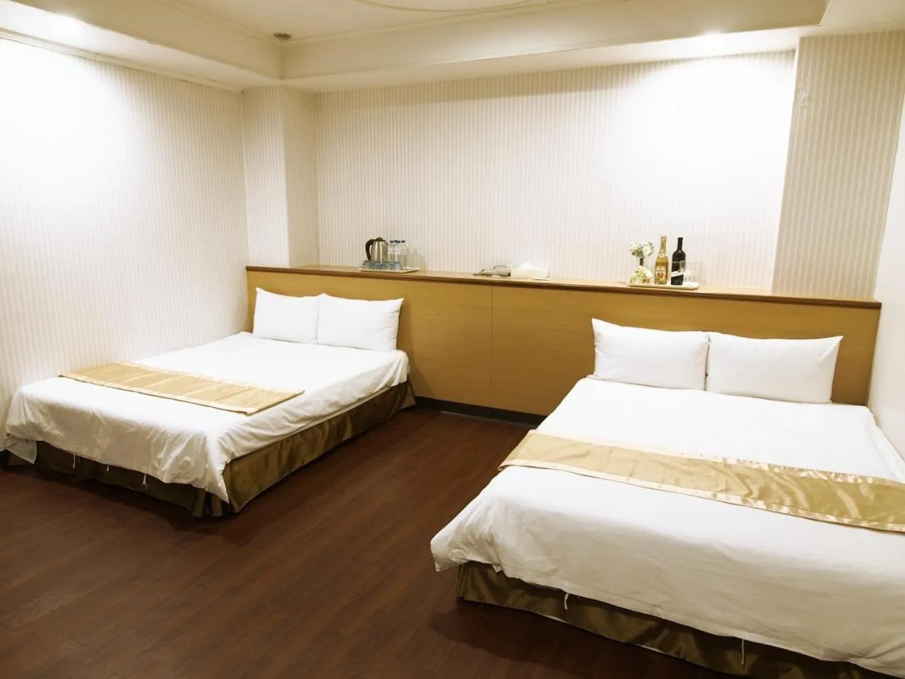 Bed in Yi Pin Yuan Hotel