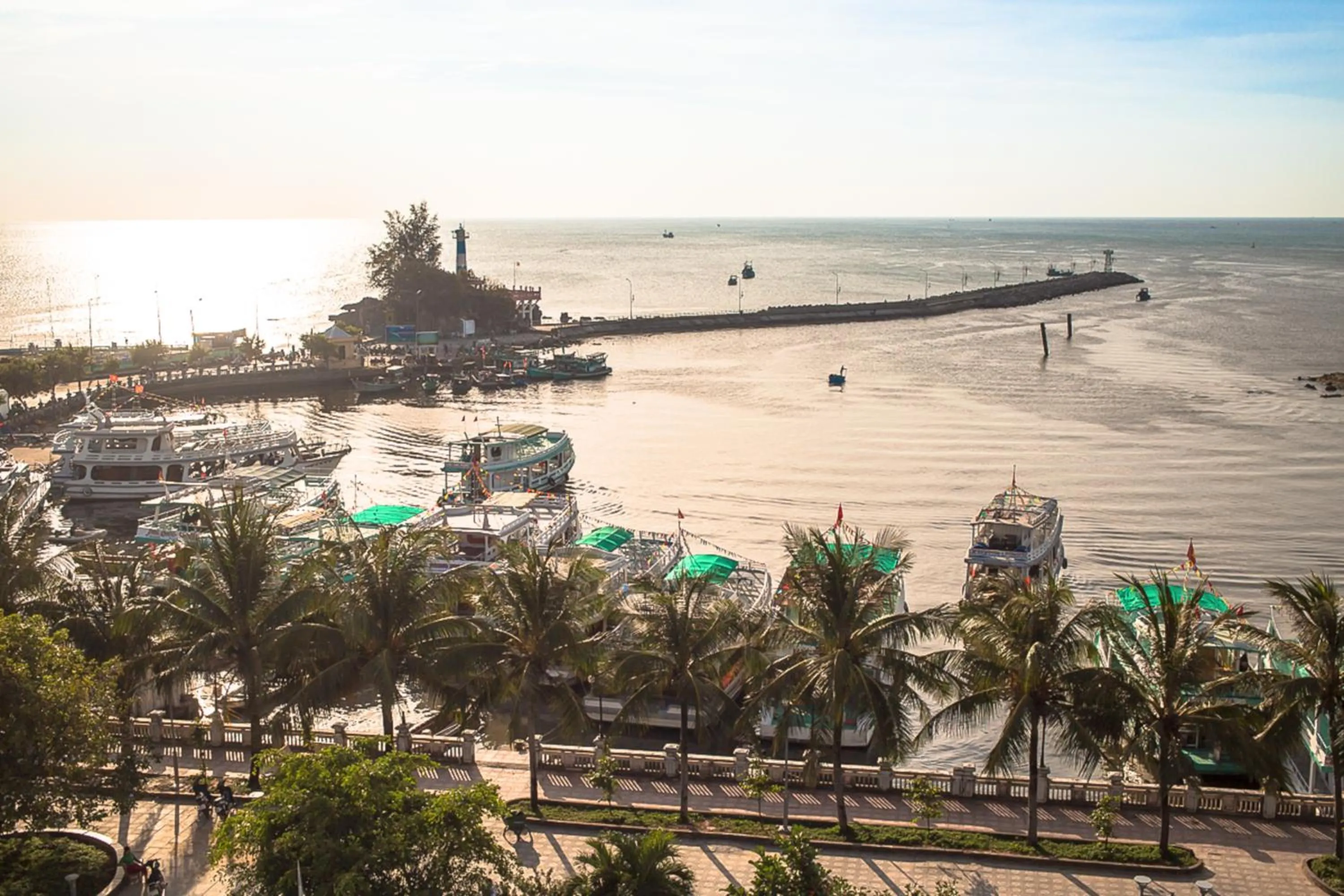 Neighbourhood in Phu Hong Hotel