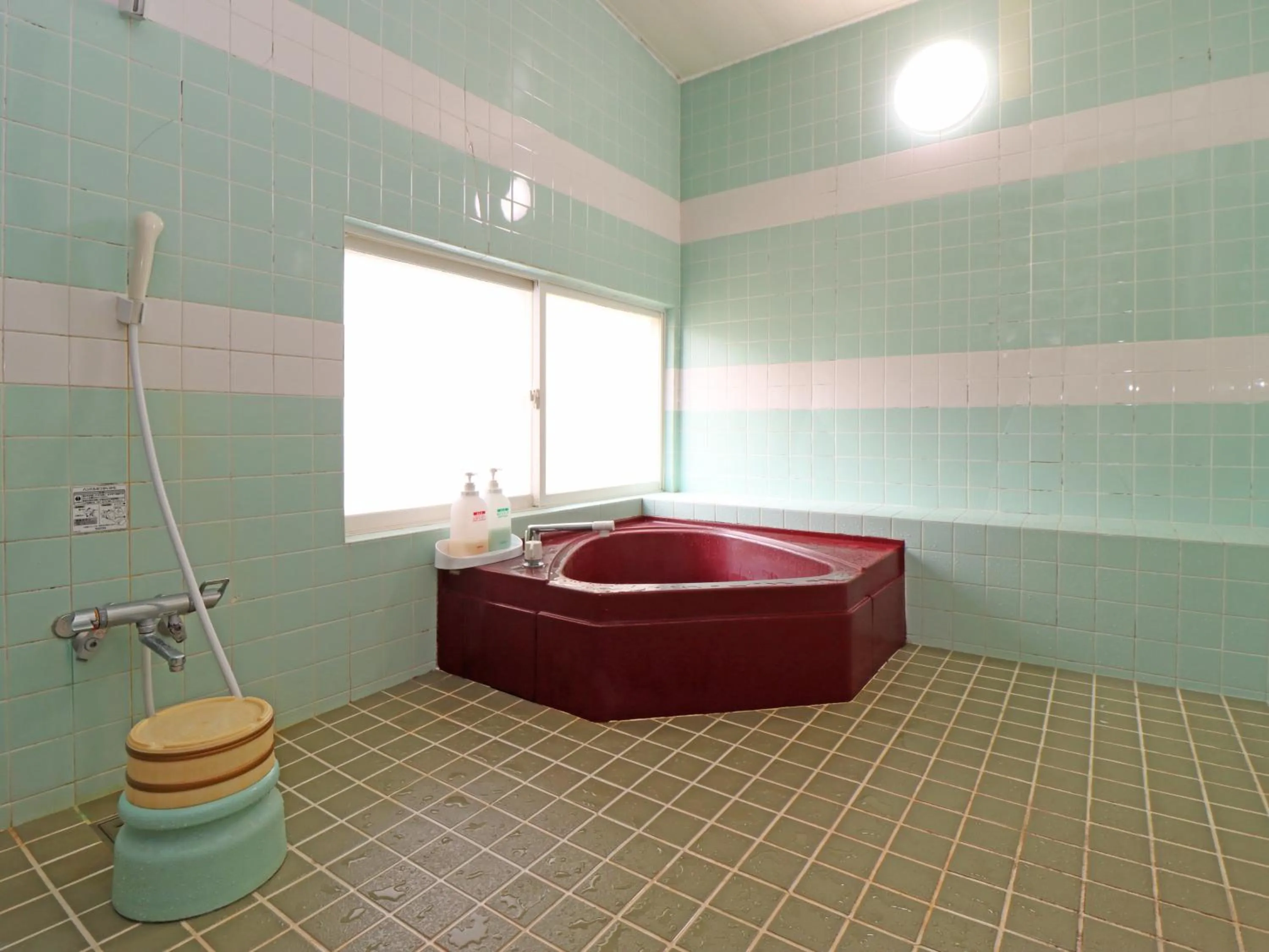 Bathroom in Shugyoku no Yu Yakushido Onsen