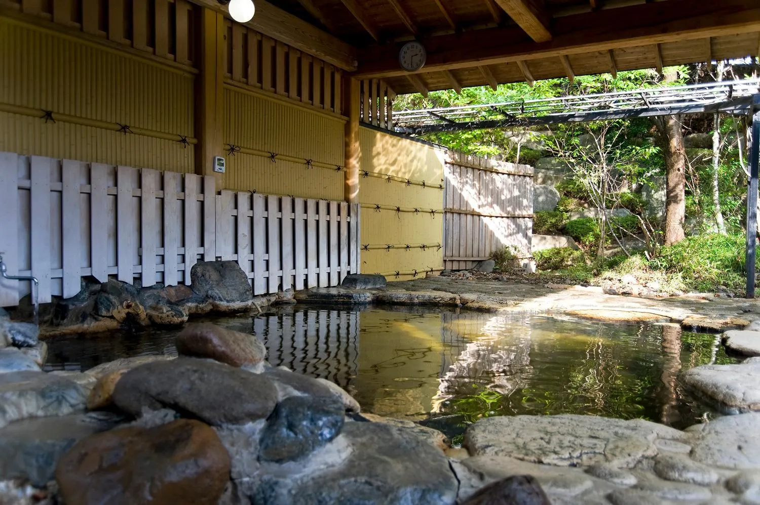 Hot Spring Bath in Shugyoku no Yu Yakushido Onsen