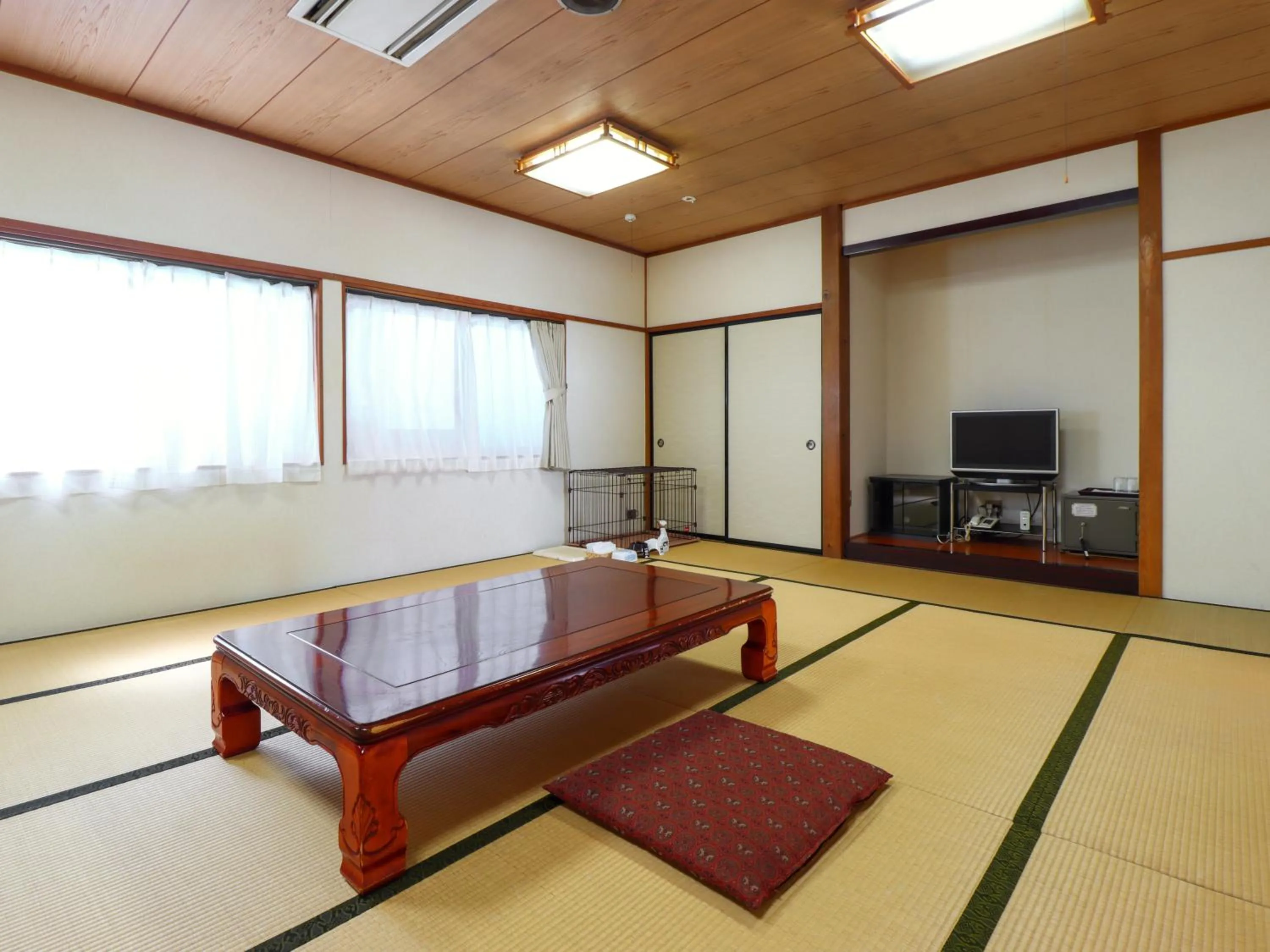 Photo of the whole room in Shugyoku no Yu Yakushido Onsen