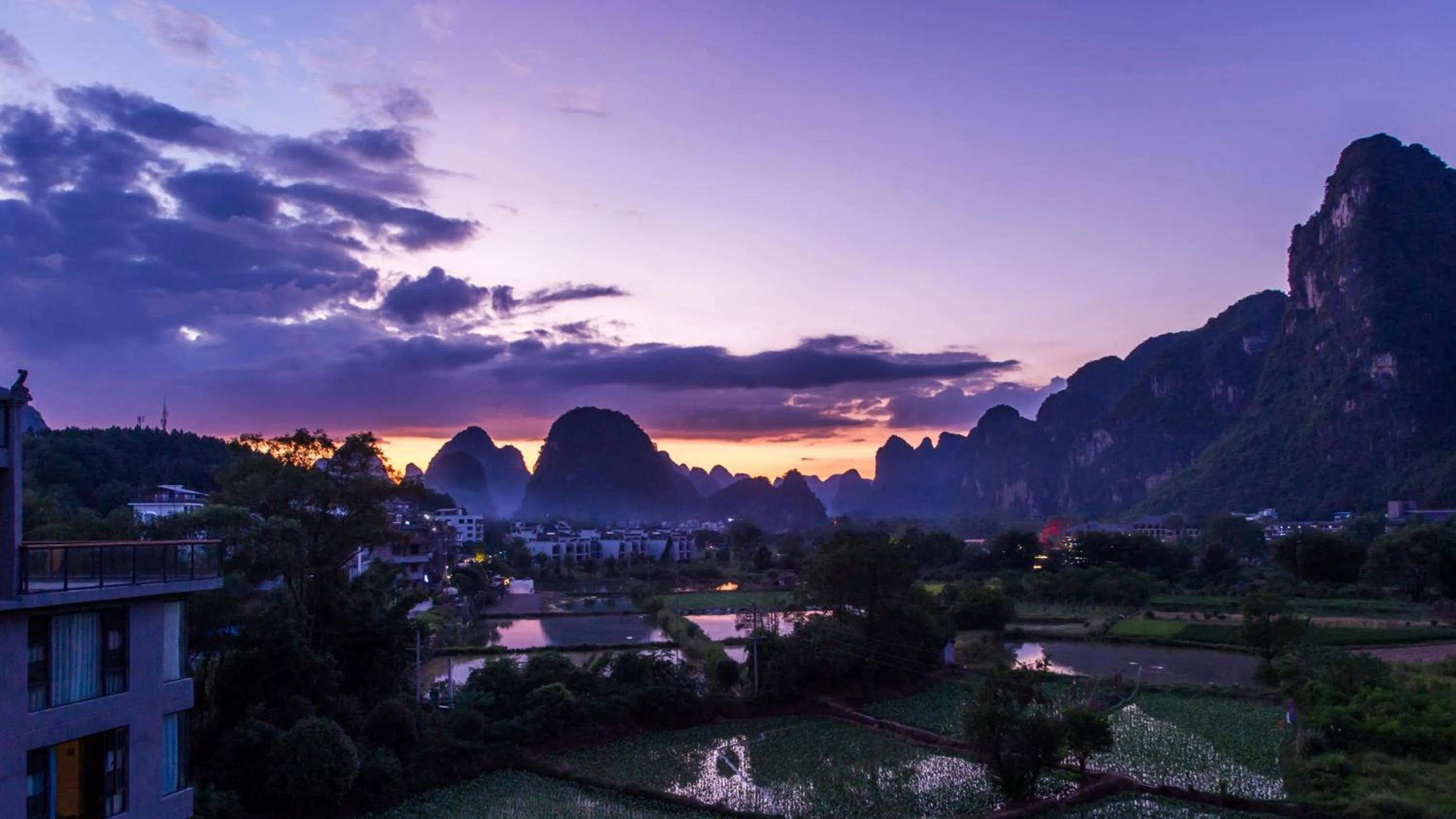 Natural landscape in Yangshuo Zen Garden Resort - Rich Chinese traditional activities