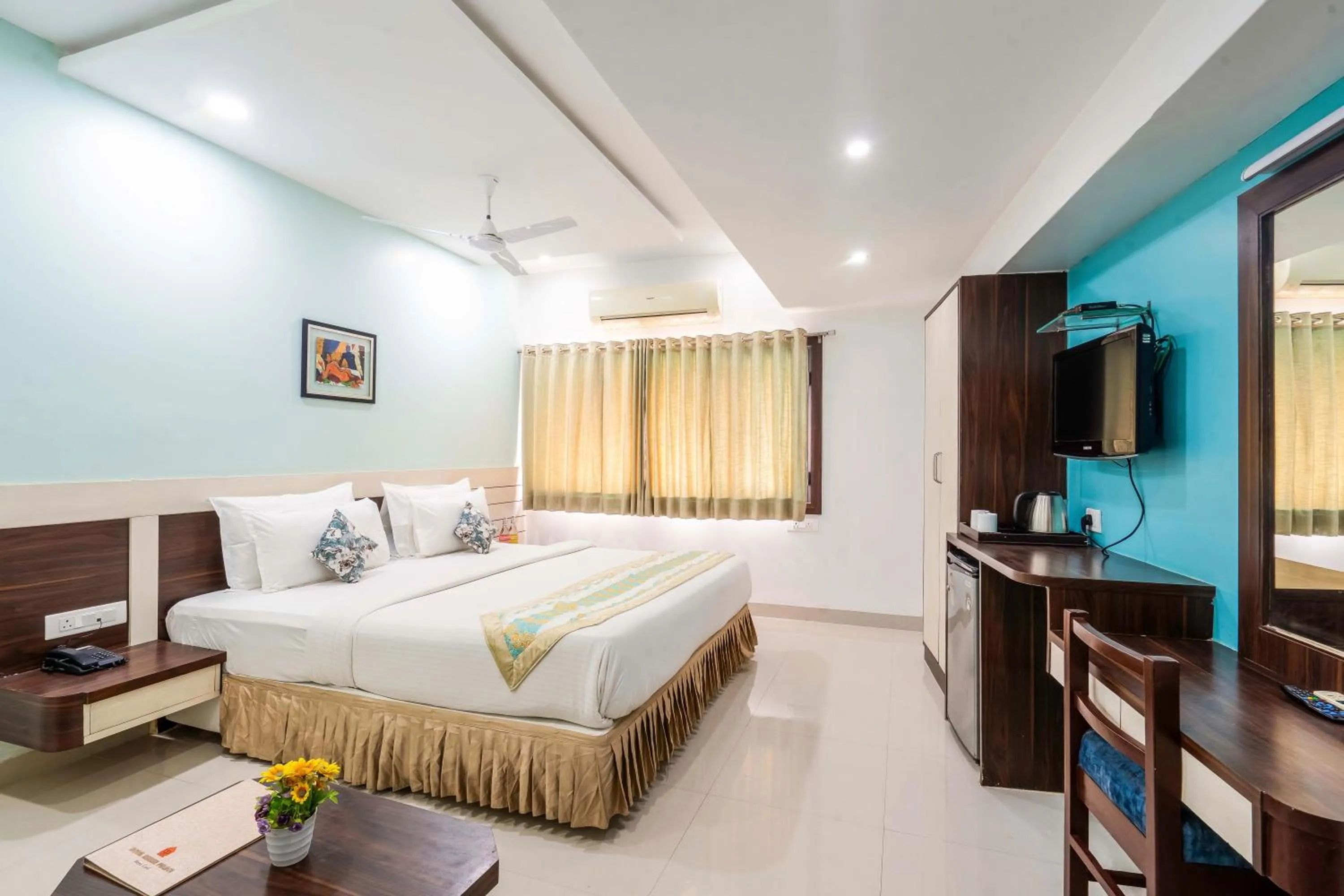 Bed in Hotel Ashish Palace