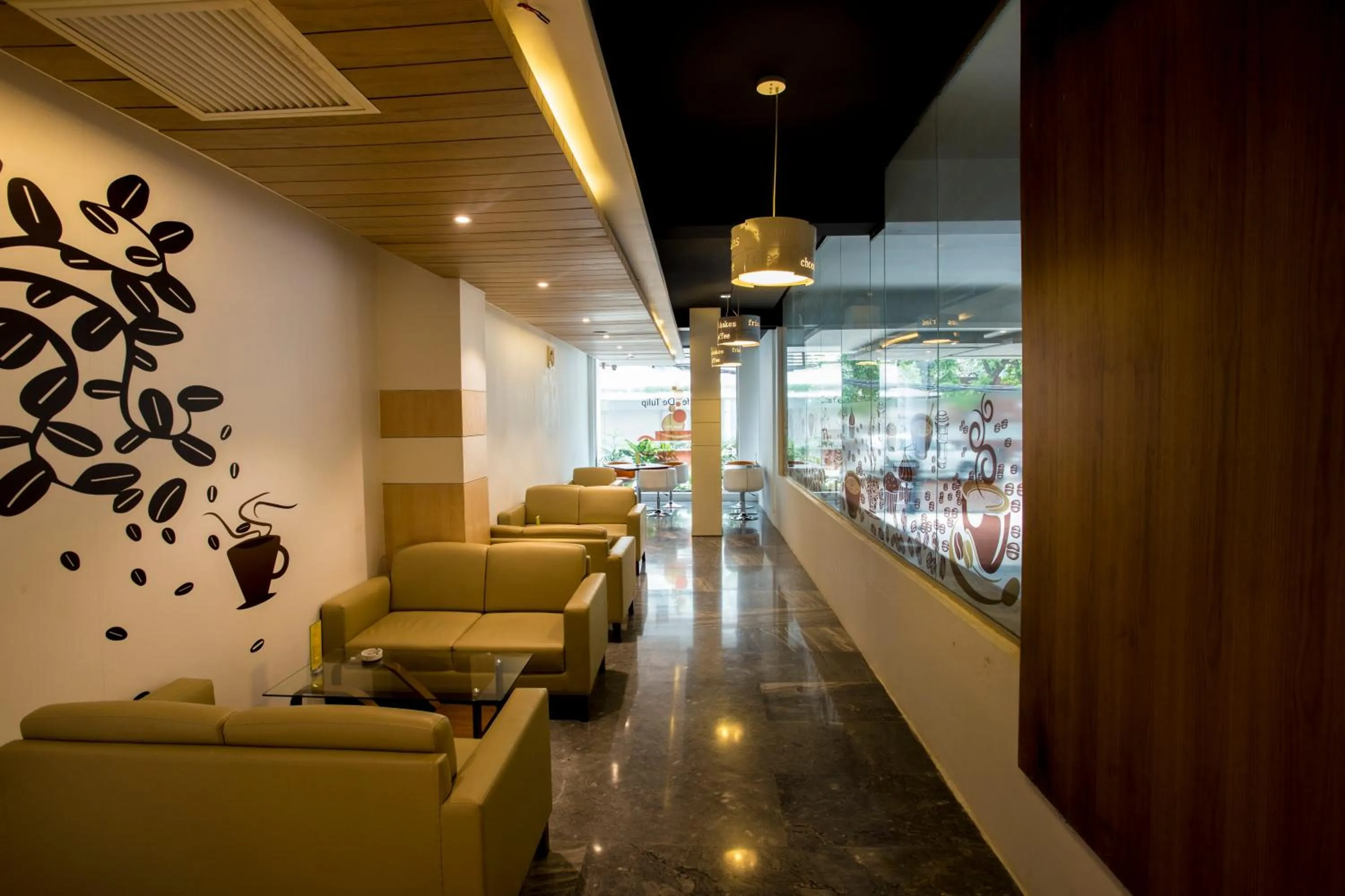 Restaurant/places to eat in Golden Tulip The Grandmark-Dhaka