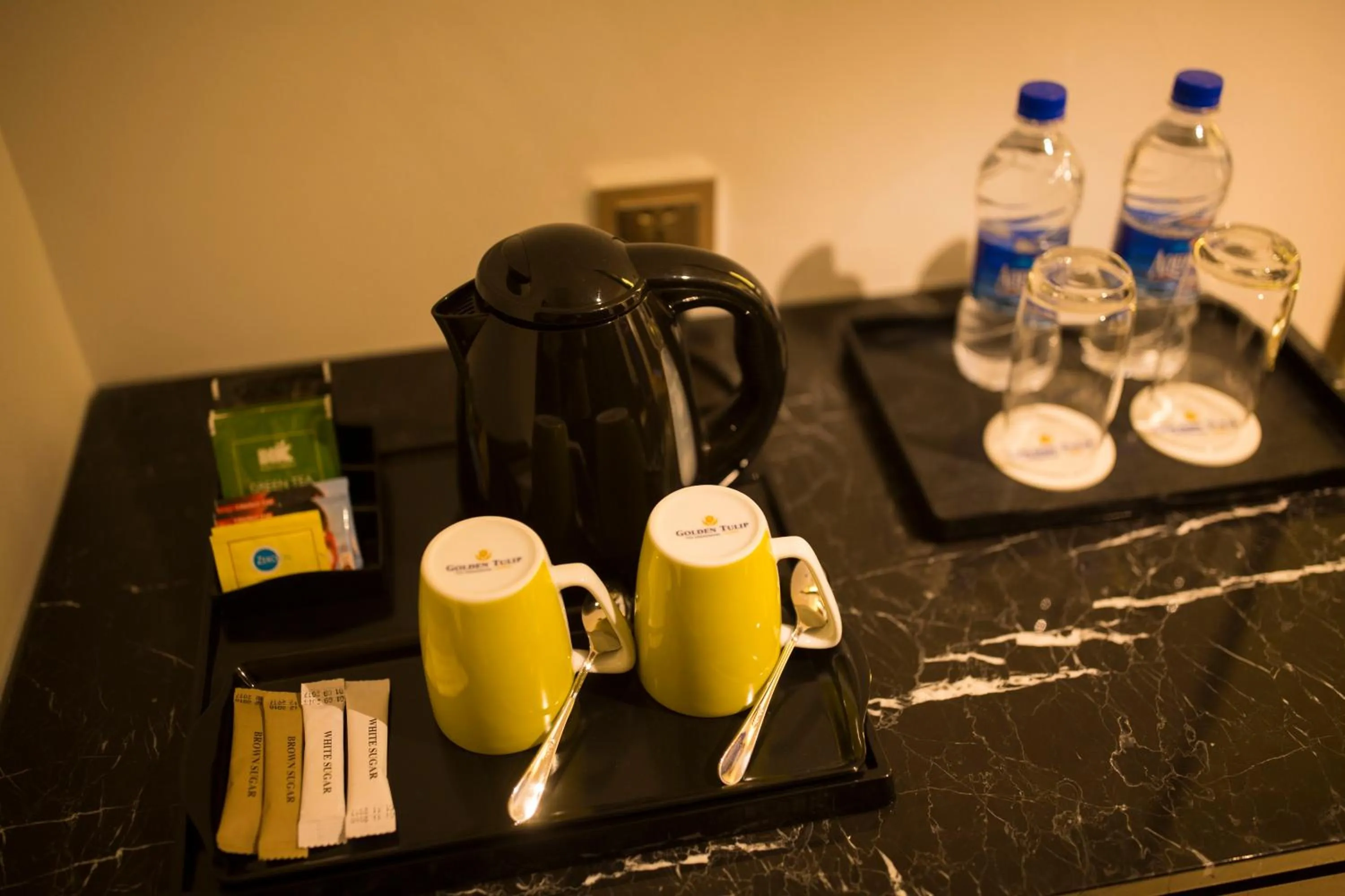 Coffee/tea facilities in Golden Tulip The Grandmark-Dhaka