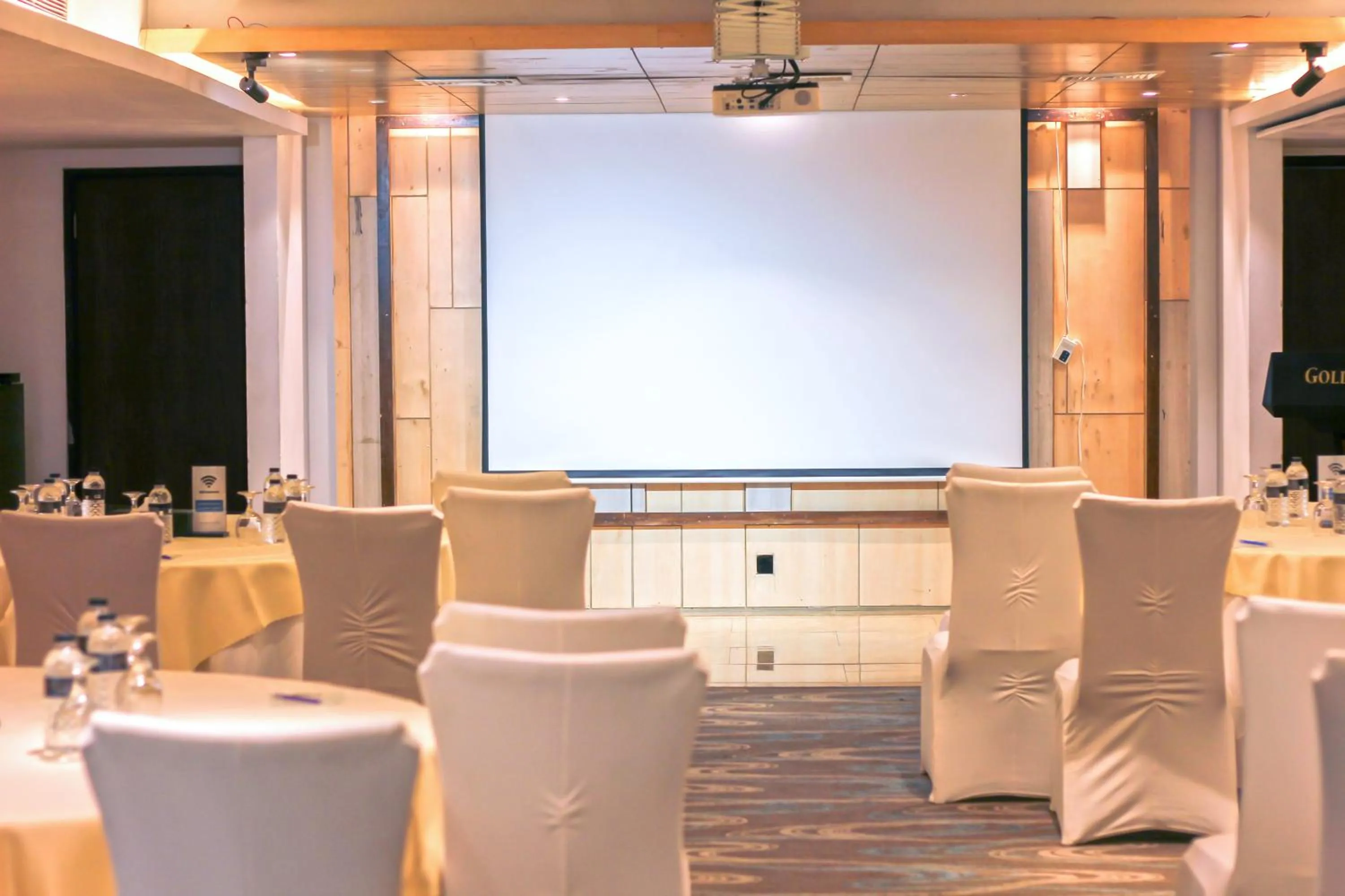 Meeting/conference room in Golden Tulip The Grandmark-Dhaka