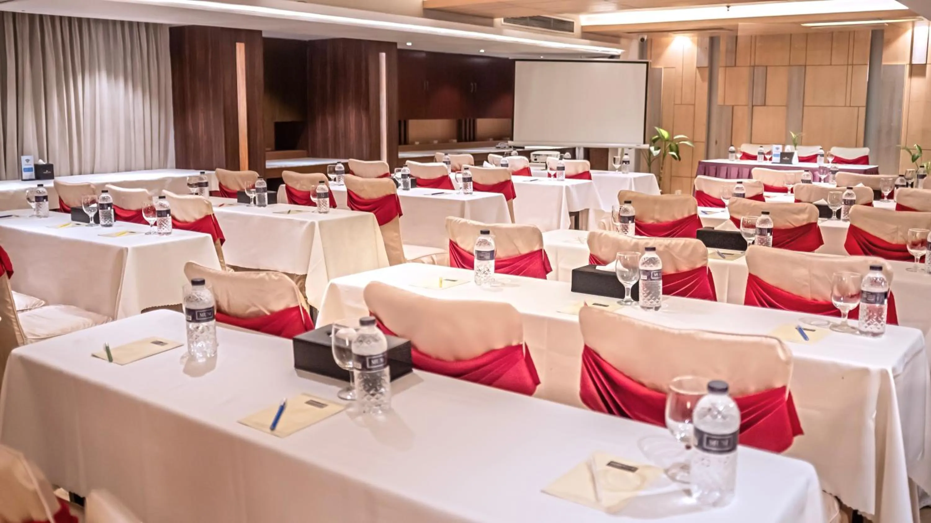 Banquet/Function facilities in Golden Tulip The Grandmark-Dhaka