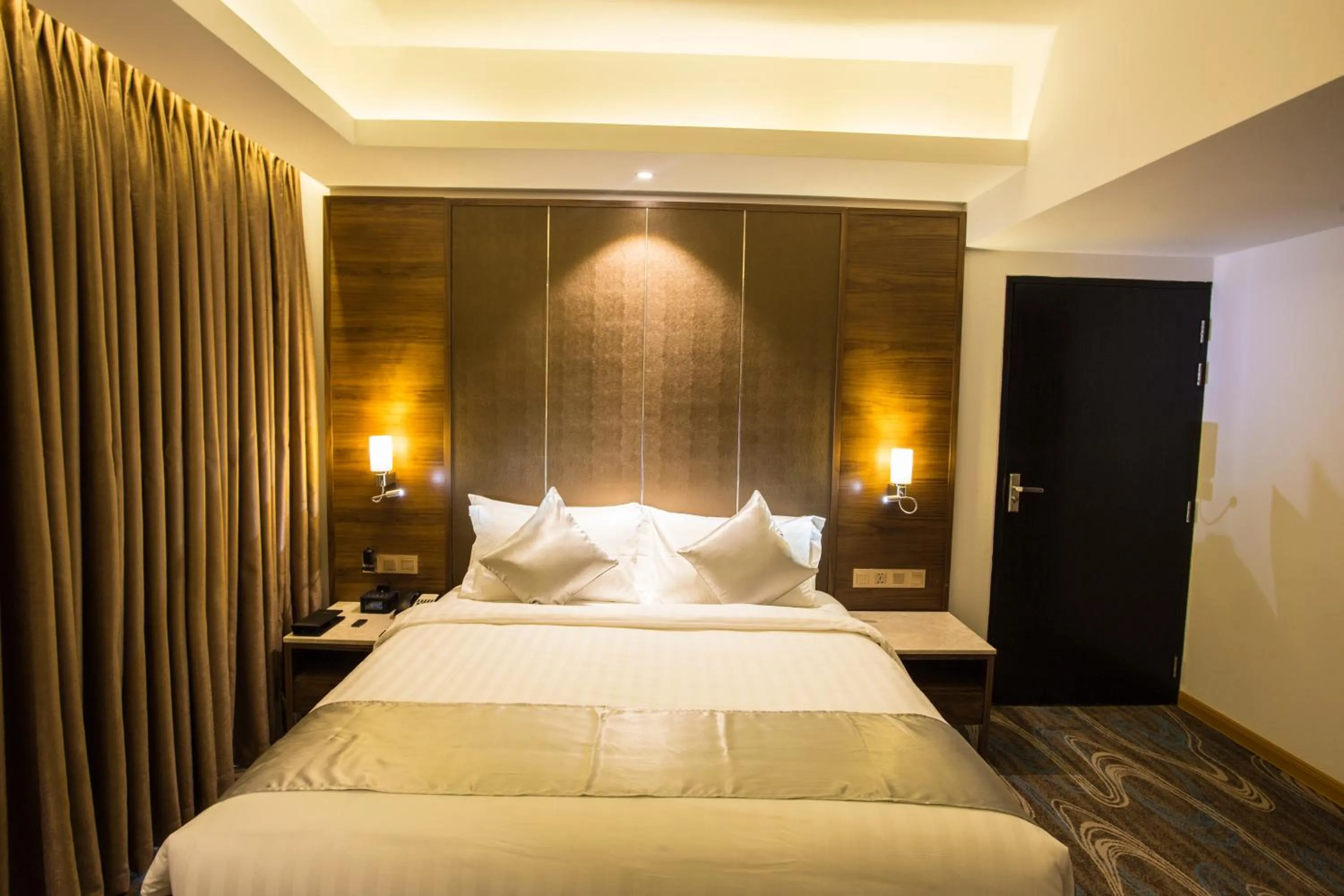 bunk bed, Bed in Golden Tulip The Grandmark-Dhaka