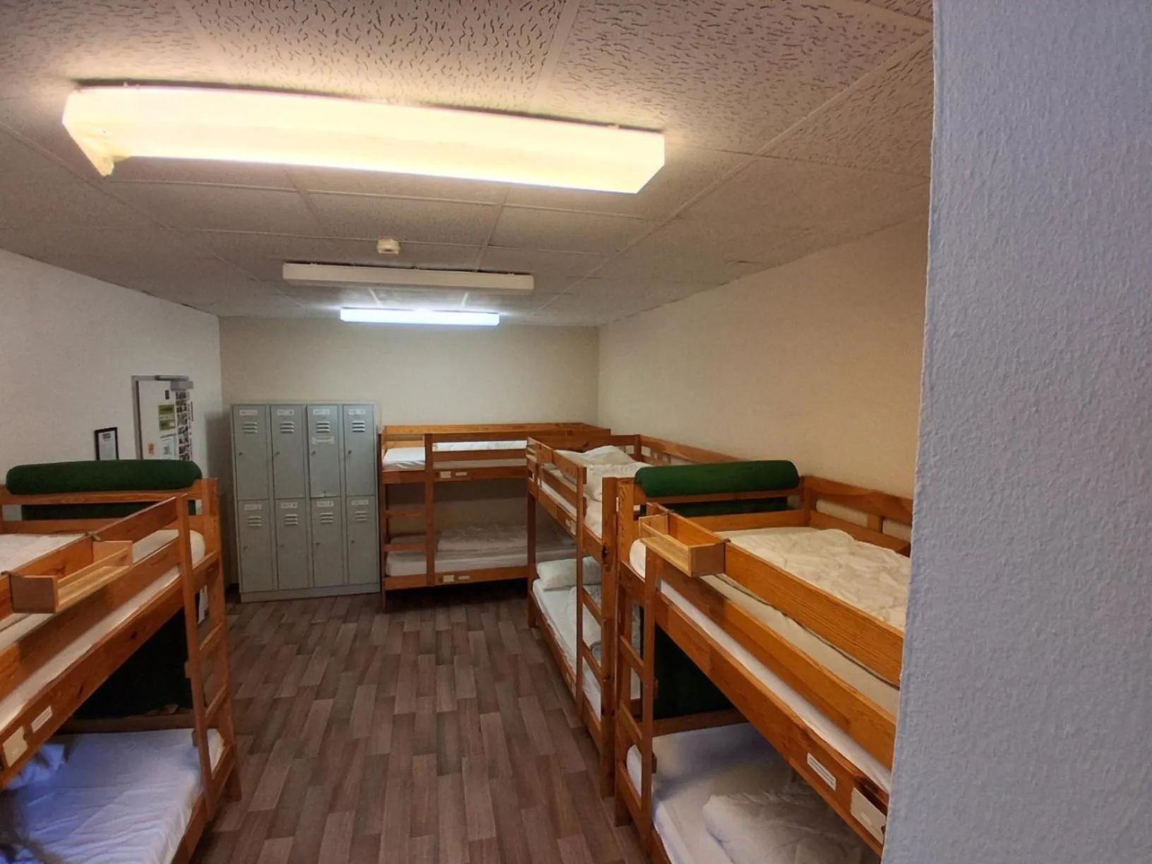 Photo of the whole room, Bed in Max Hostel