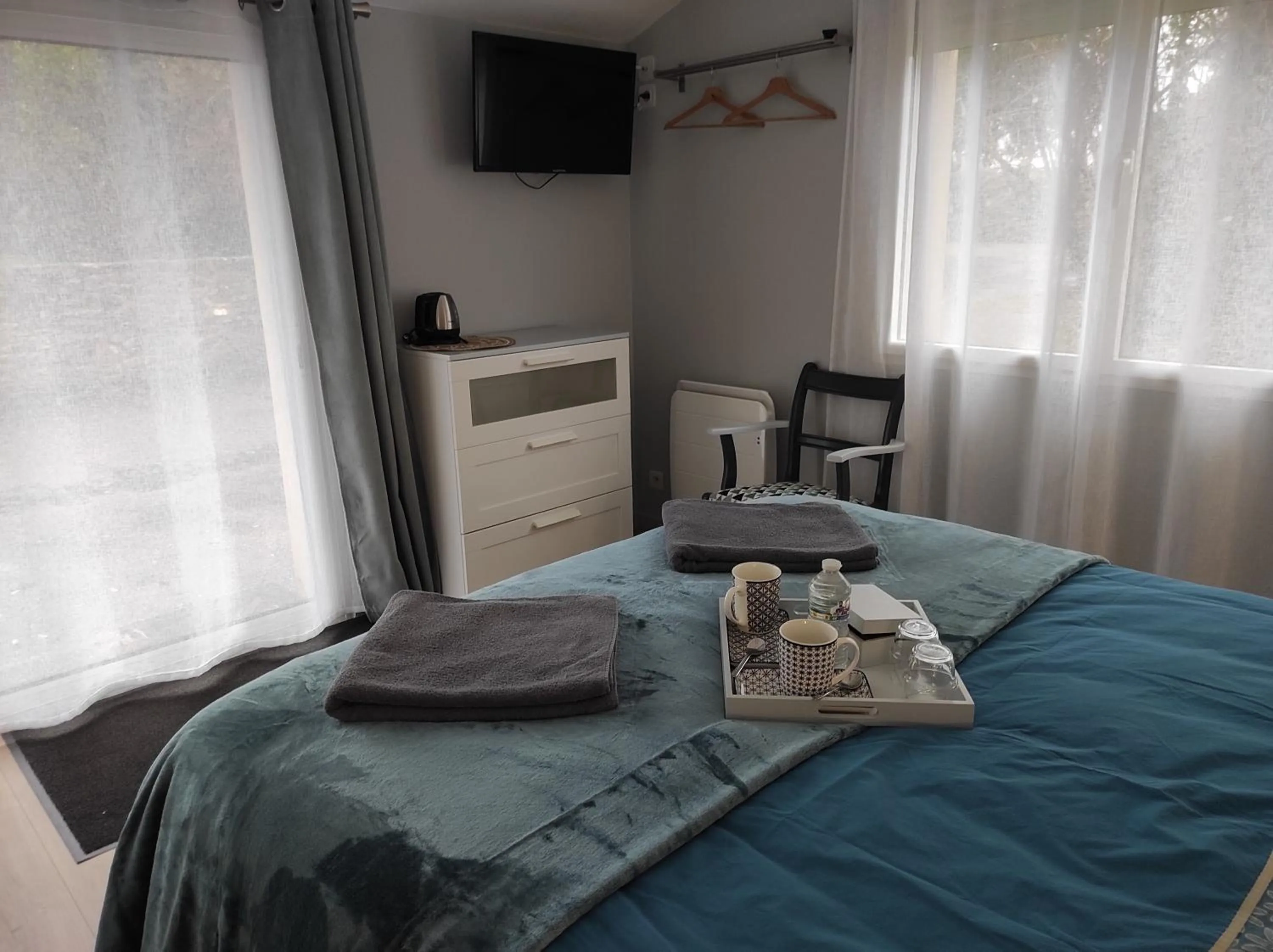 TV and multimedia, Bed in Aux Agapanthes