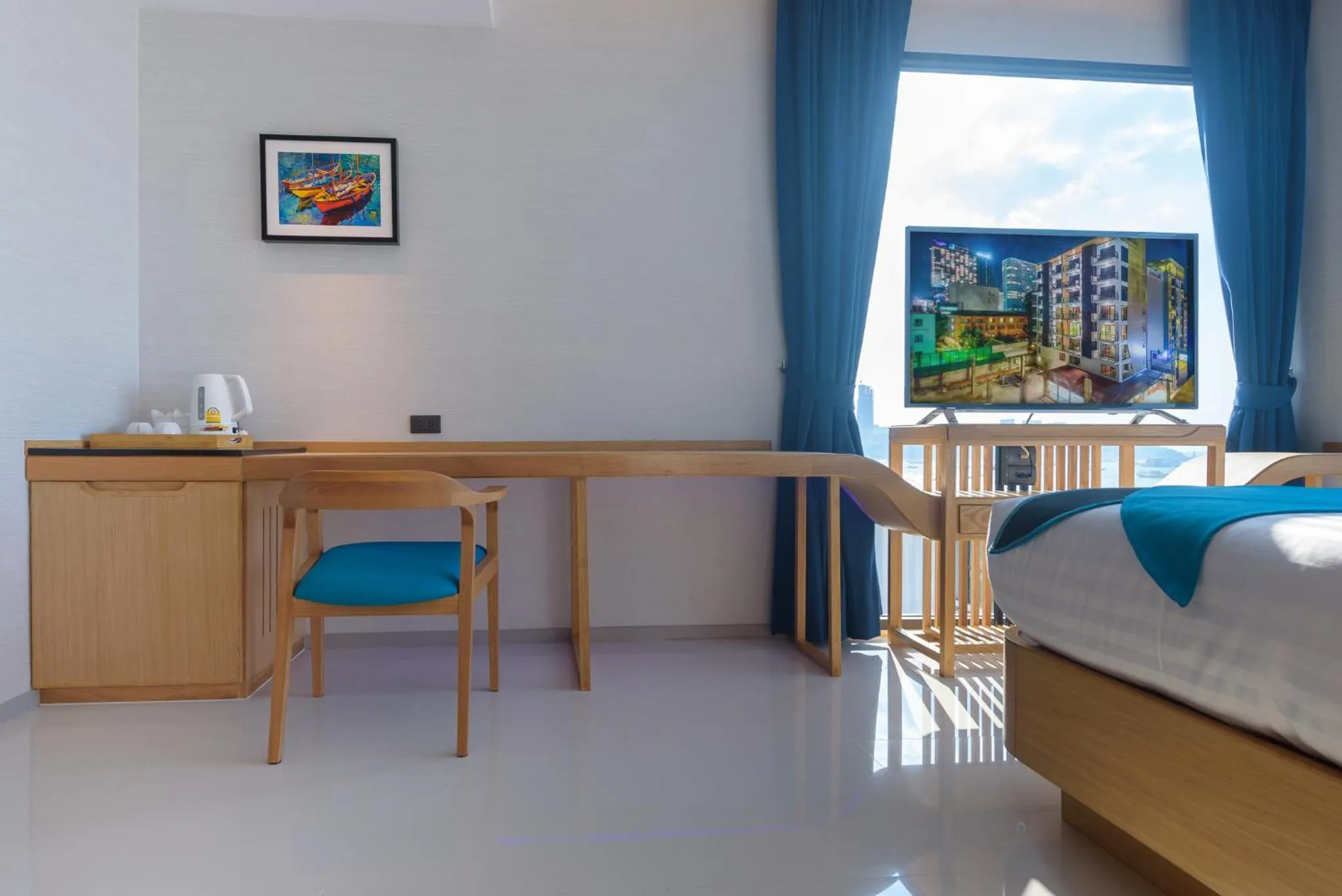 Bed in Deep Blue Z10