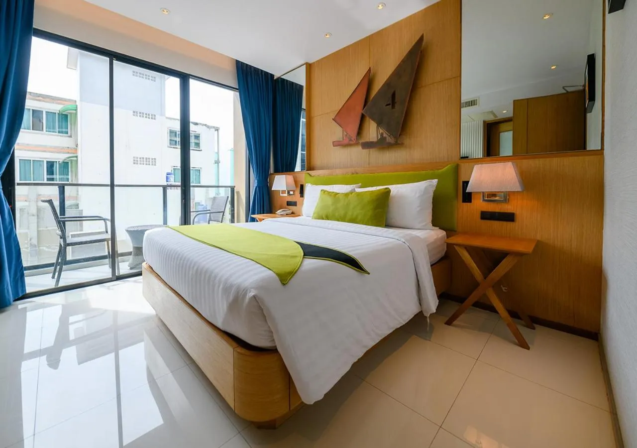 Bed in Deep Blue Z10