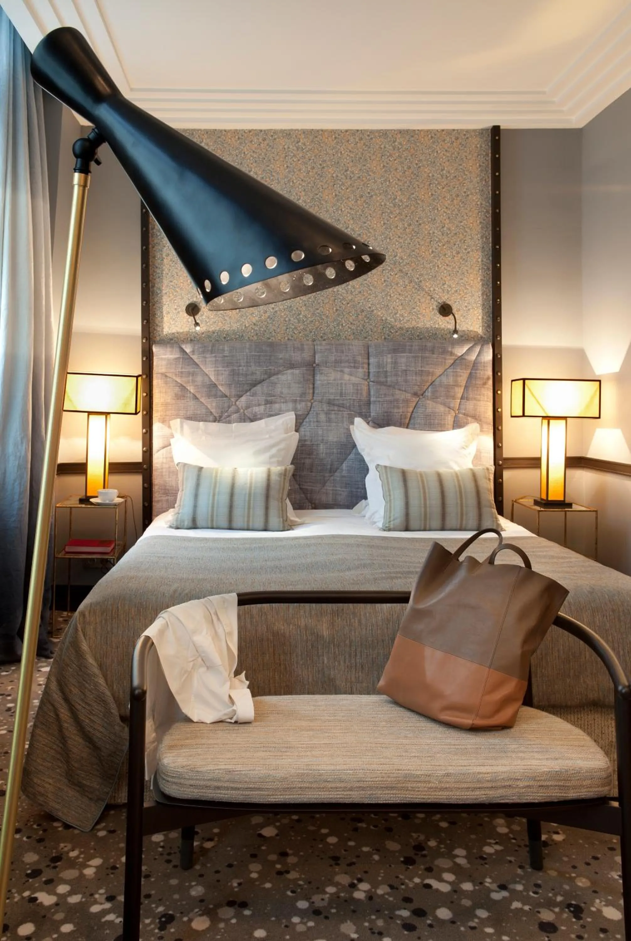 Photo of the whole room, Bed in Hôtel Thérèse