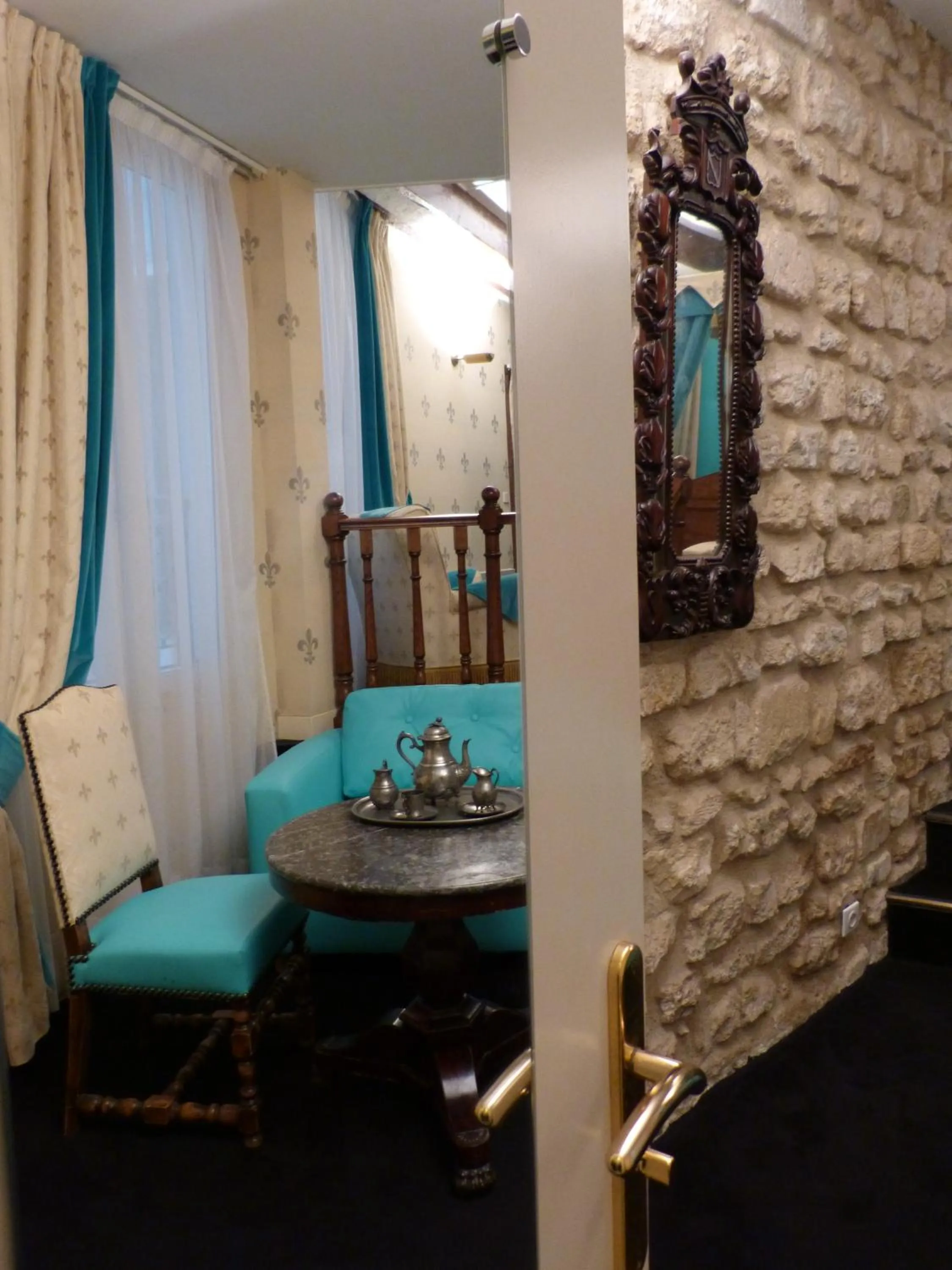 Decorative detail in Grand Hôtel Dechampaigne