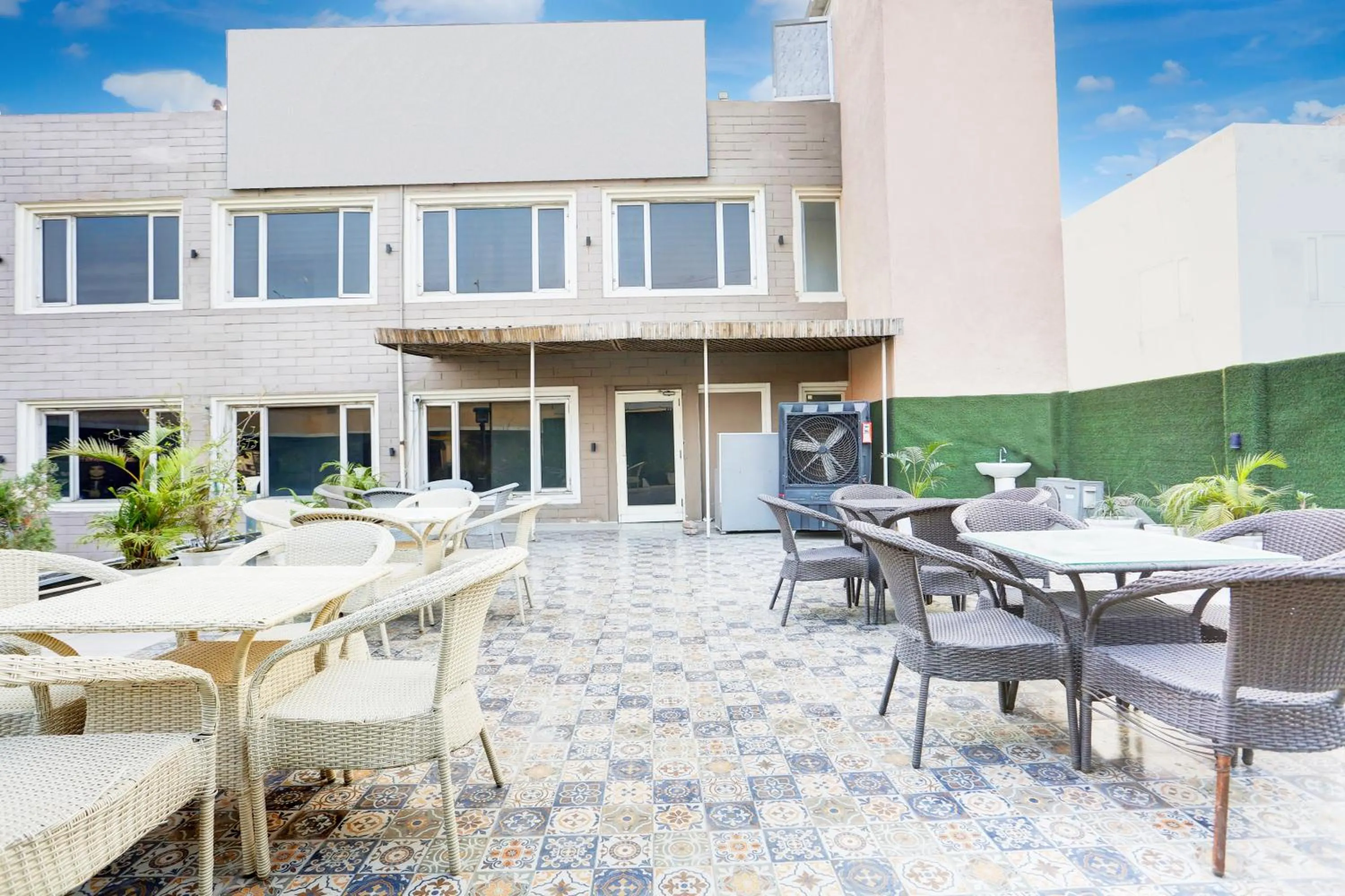 Restaurant/places to eat in Super Collection O Amritsar Near Bus Stand