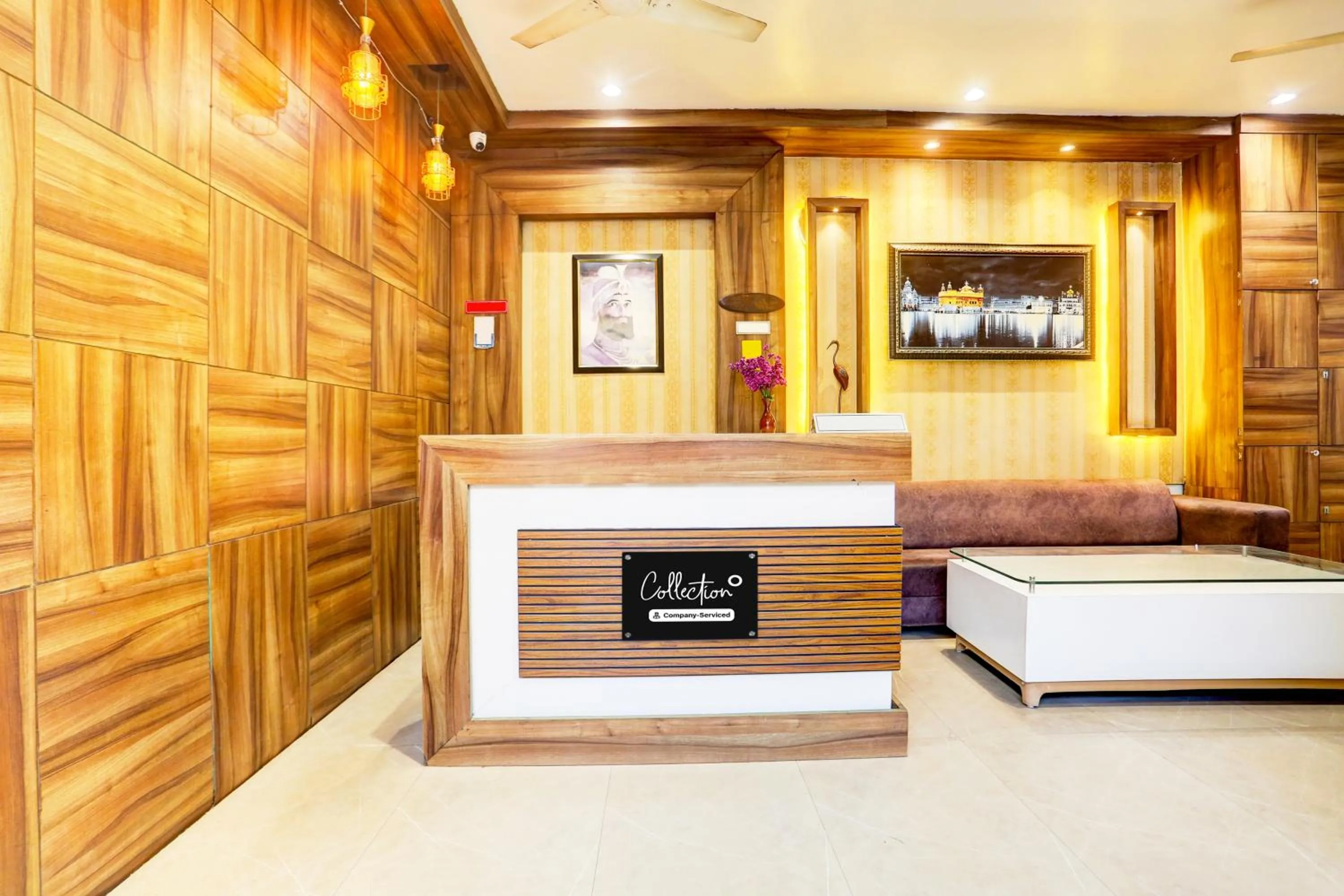 Lobby or reception in Super Collection O Amritsar Near Bus Stand