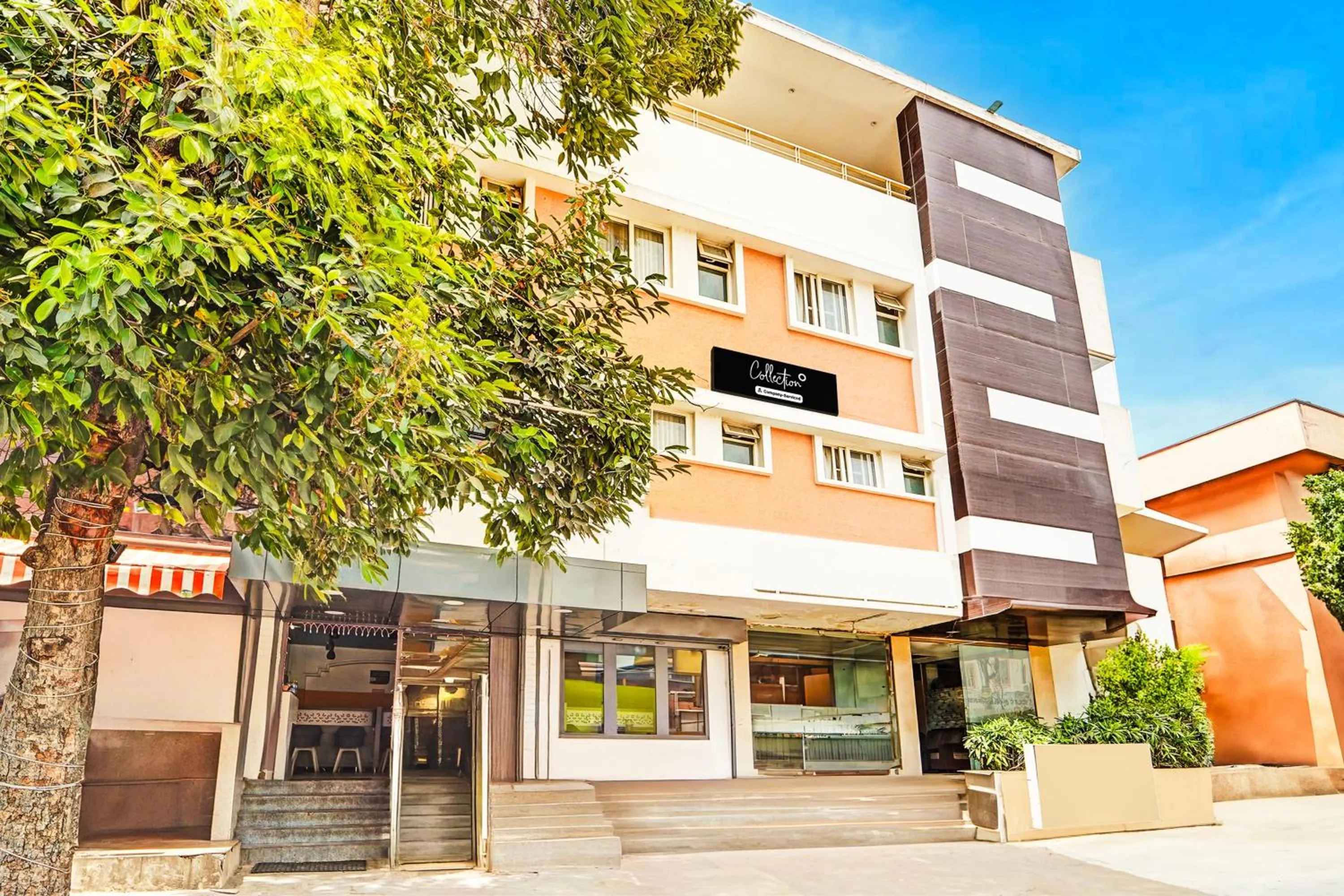 Facade/entrance in Collection O Gandhipuram
