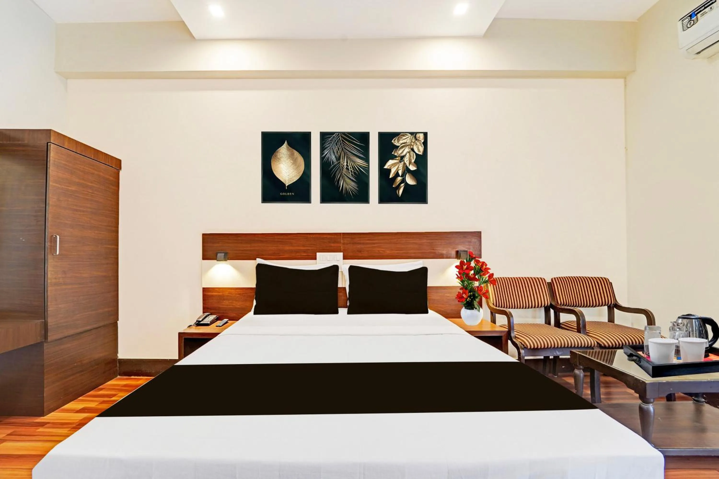 Bedroom, Bed in Collection O Gandhipuram