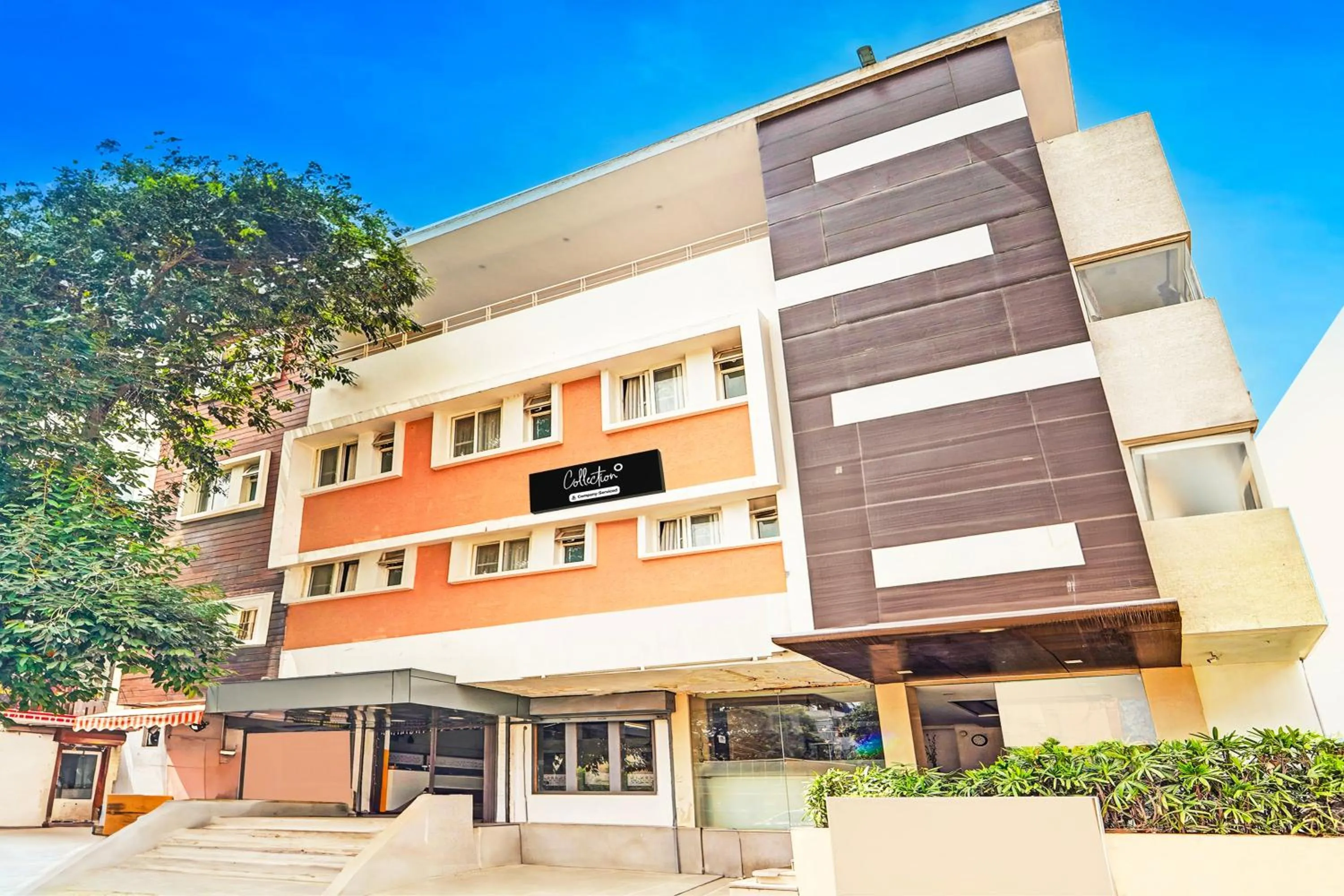 Facade/entrance in Collection O Gandhipuram