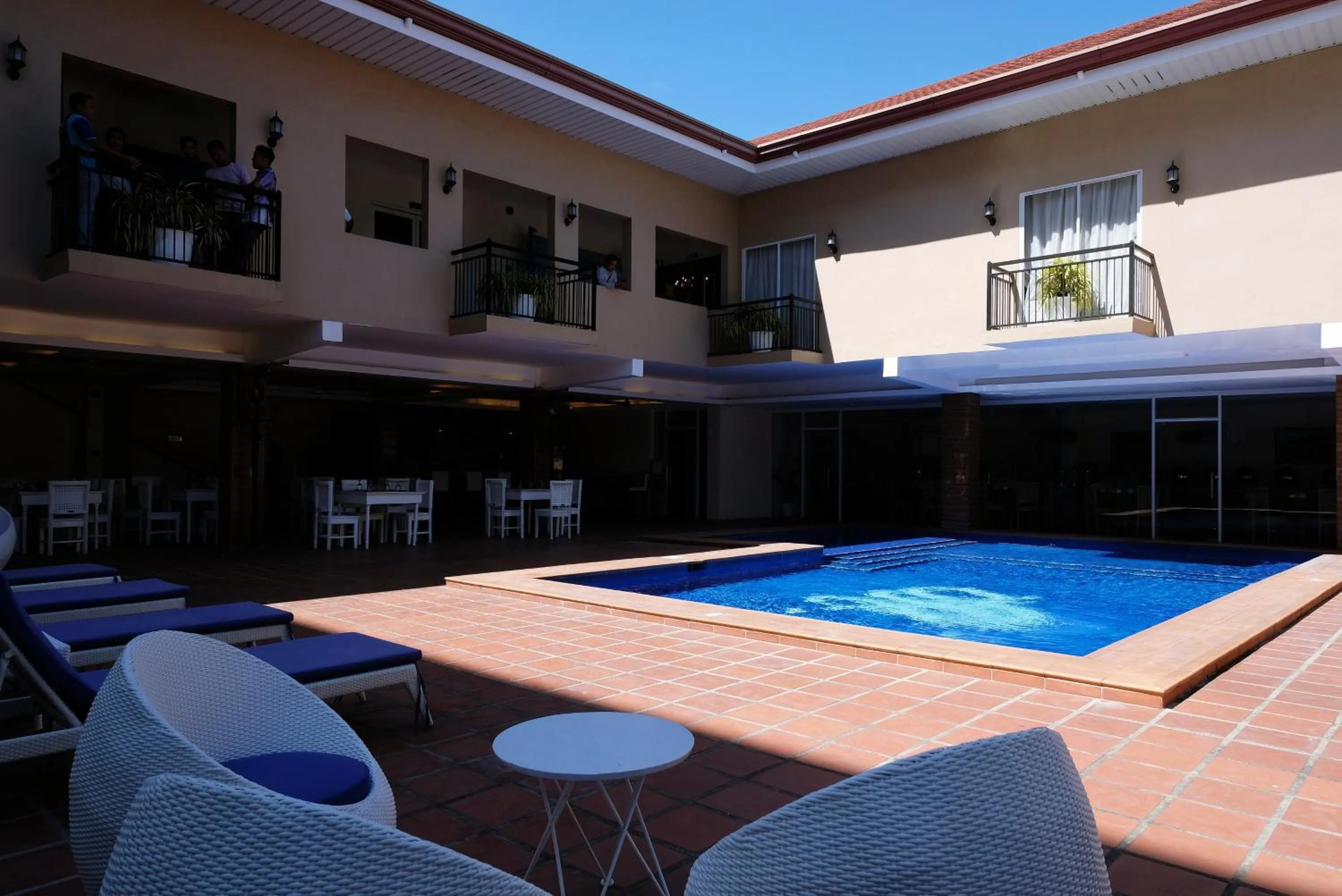 Swimming pool in Sierra Hotel