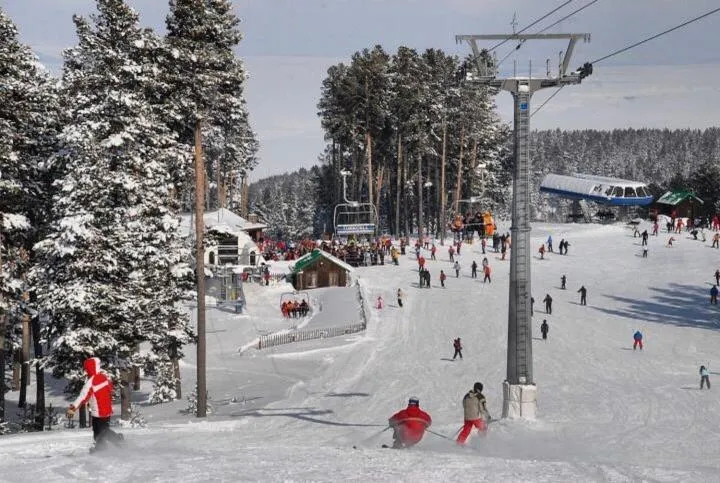 Ski School in Sarıkamış Aras Otel