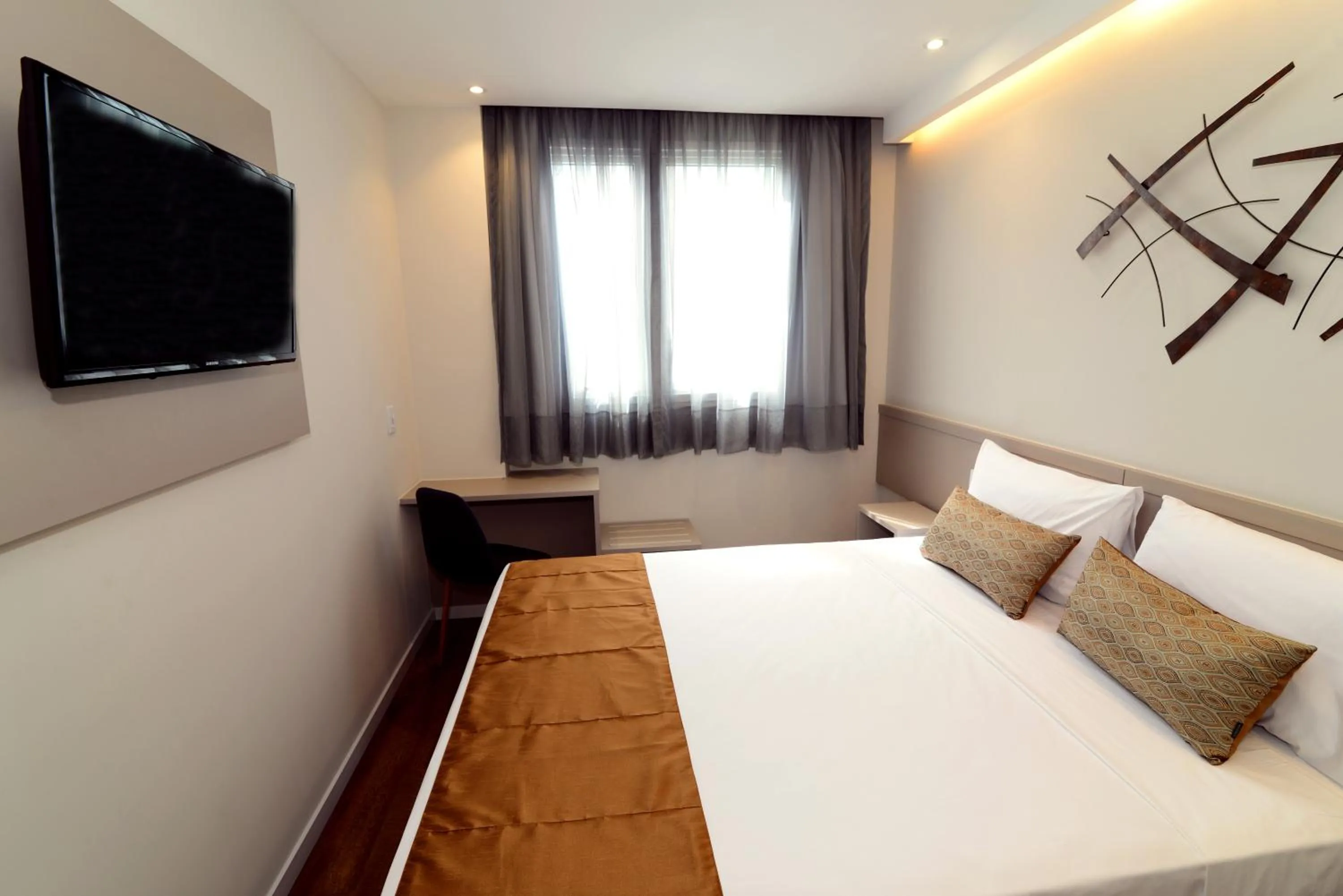 Bed in Tulip Inn Vila Velha