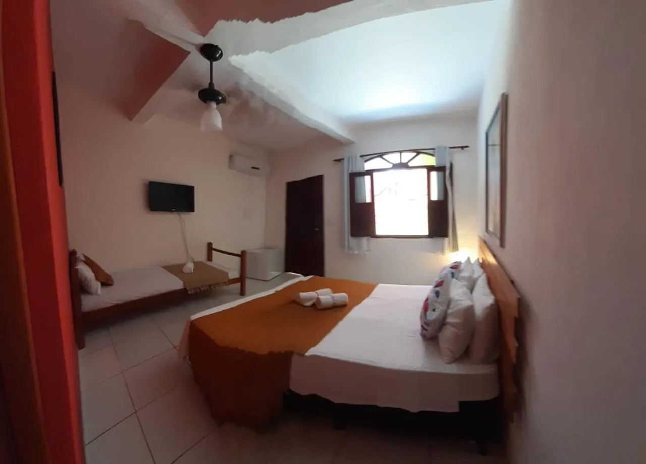 Photo of the whole room, Bed in Pousada Rota Tropicana