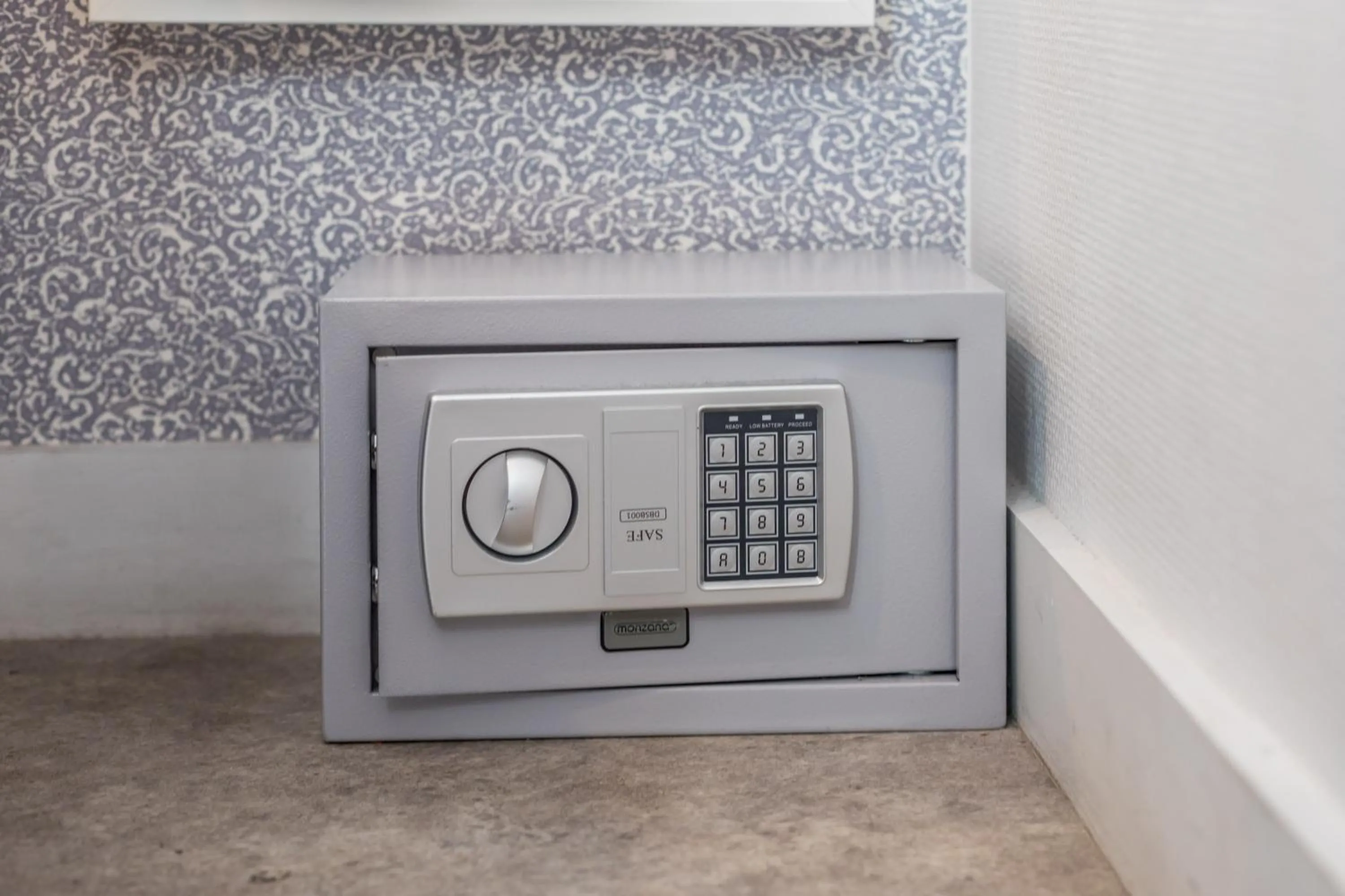 safe in WS Hôtel de Ville - Le Marais