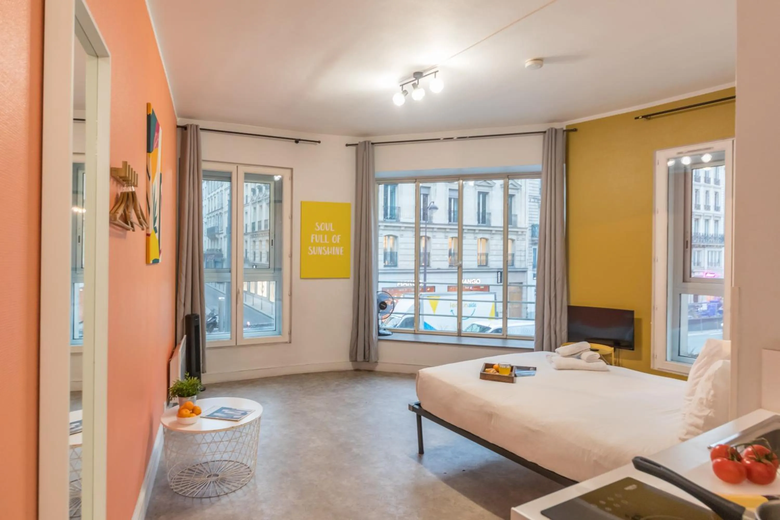 Photo of the whole room, Bed in WS Hôtel de Ville - Le Marais